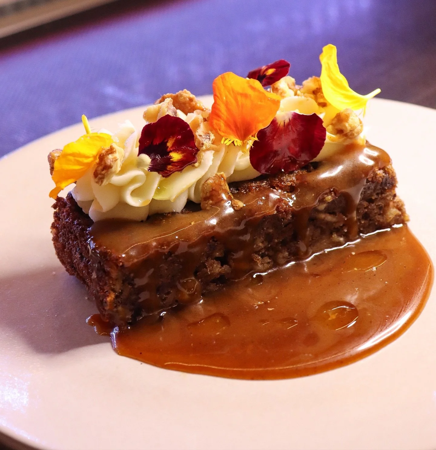 Oh hello 👄 wood fired parsnip cake, cream cheese frosting, cardamom caramel &amp; candied walnuts #thelastbite