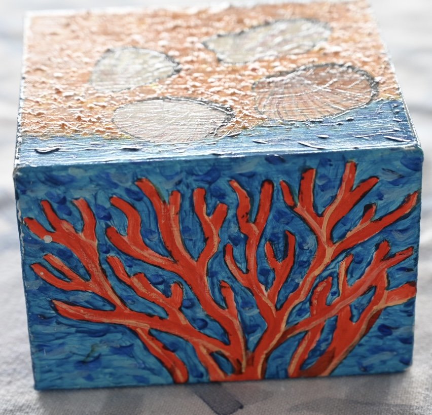 SpottedfishCube5f_5x5x4in_MixedMedia_bpie.jpg