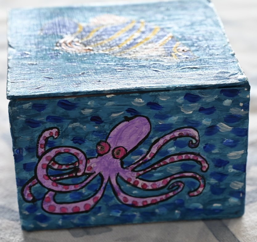 BluestripedfishCube7e_5x5x4in_MixedMedia_bpie.jpg