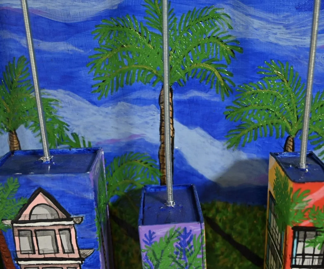 ElevationsintheGardenoftheGoldenPalm_detail3_bpie.jpg