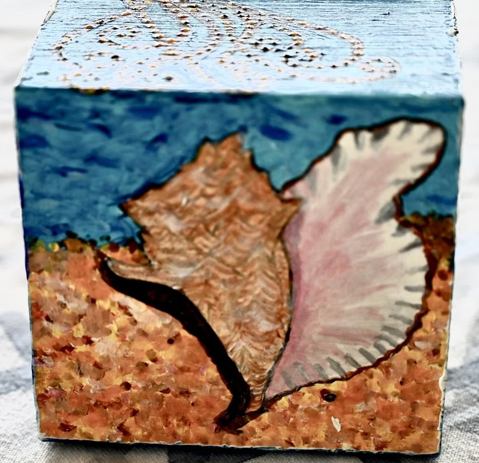 ClownfishCube4c_5x5x4in_MixedMedia_bpie.jpg
