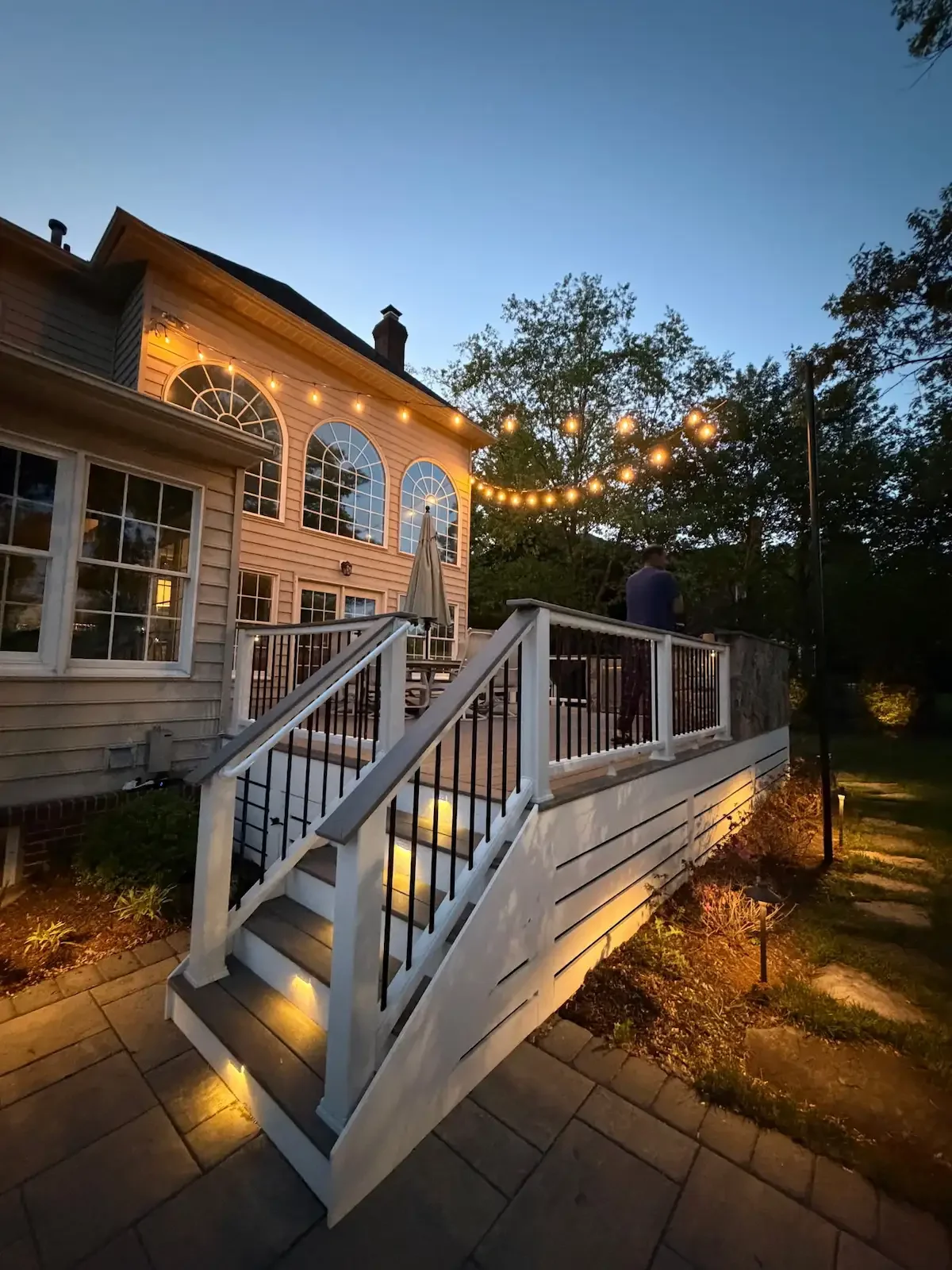 We extended the outdoor living experience at this Belmont Country Club home in Ashburn, VA. Using a custom concrete-set steel pole and a clean V-span layout, we created a warm, refined entertaining space designed for proper clearance, long-term durab