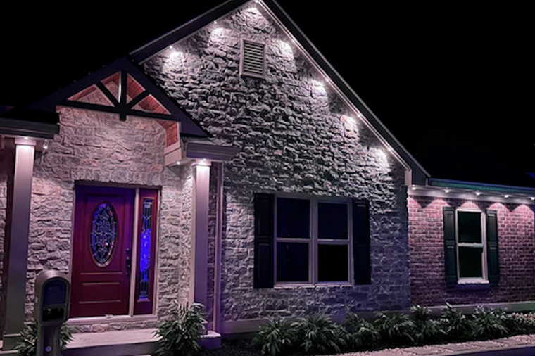 An Open Letter to HOAs in Northern Virginia About Permanent Roofline Lighting