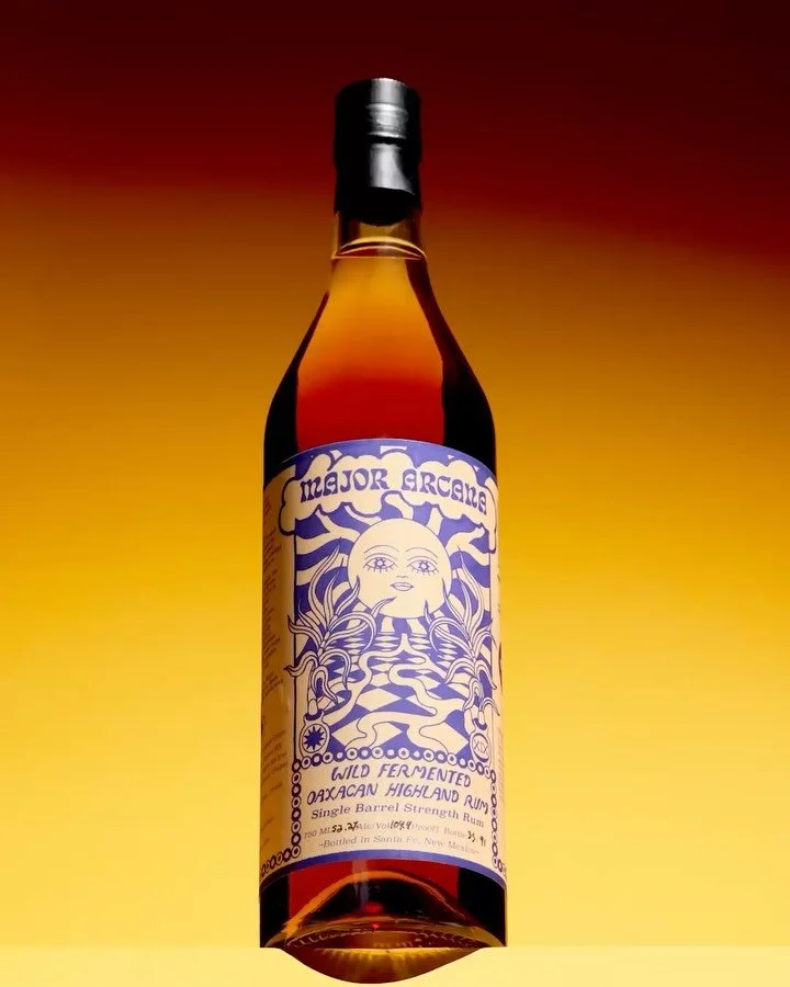 Single Barrel No. 256 &mdash; Purple Label

Cask Strength | 52.2% ABV | Aged 28 Months | 91 Bottles

So good you&rsquo;ll only set it down when the glass is empty.

Distilled and aged for 28 quiet months in the Oaxacan highlands, this single cask spe