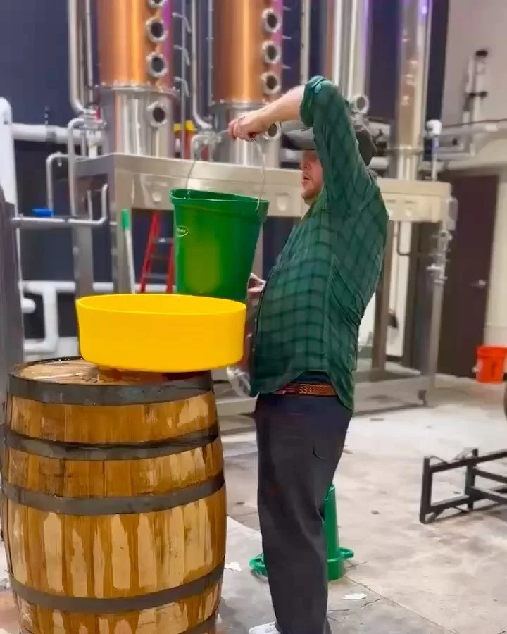 We began filling barrels last week with still-strength rum from the Oaxacan highlands.

The barrel is American white oak.  It previously held 95% rye whiskey from Indiana.  Now it holds rum, unfiltered and undiluted, exactly as it came off the still.