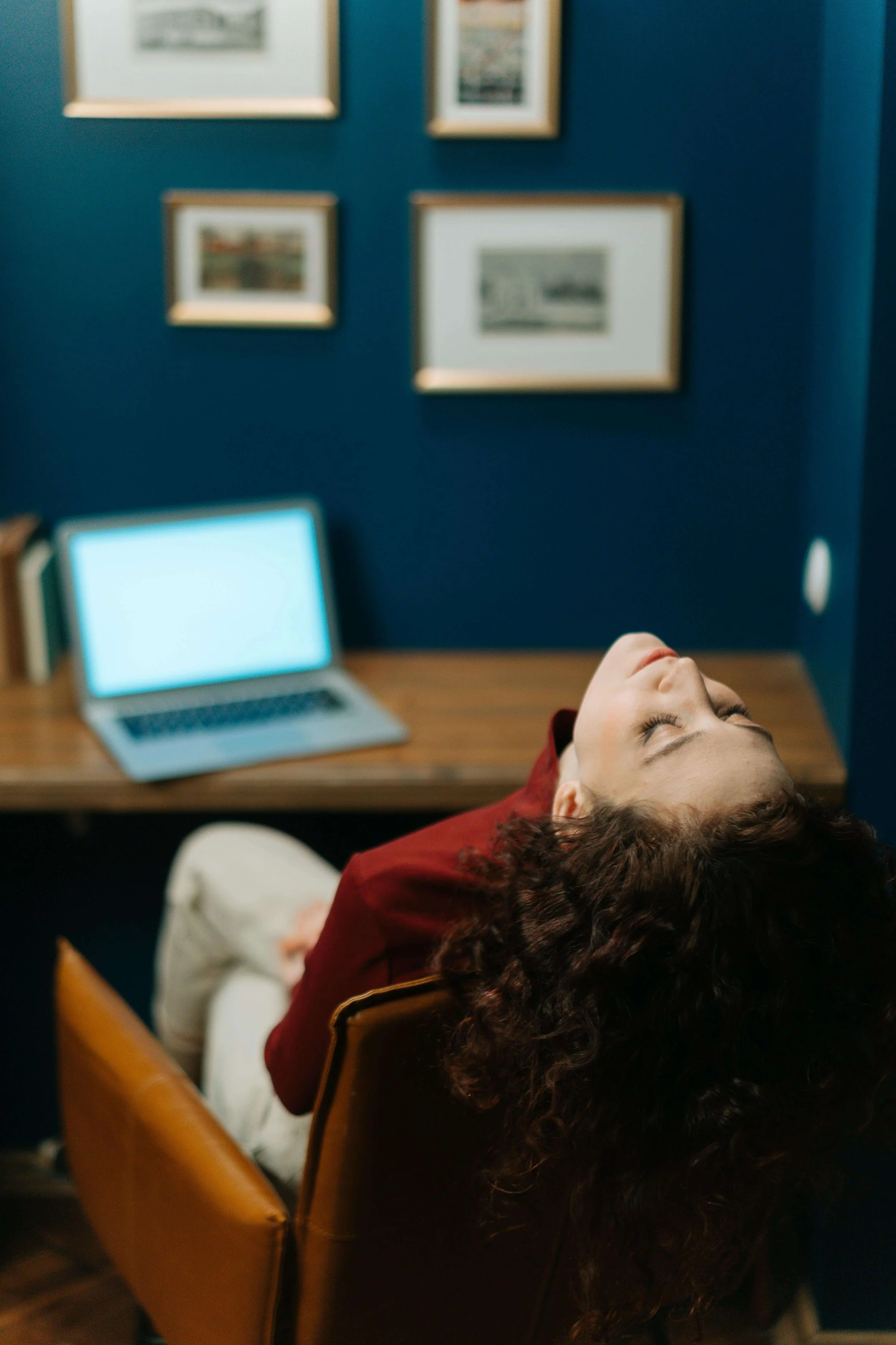 What Your Body Is Trying to Tell You (That Your Brain Keeps Ignoring)