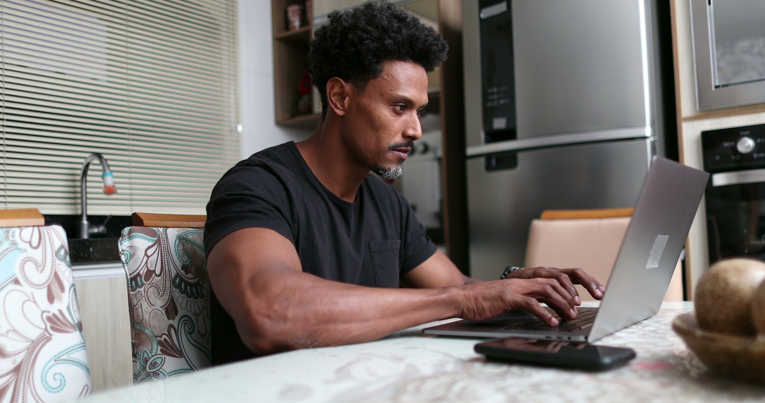 What are the reasons to remain an Independent Contractor versus becoming an LLC.