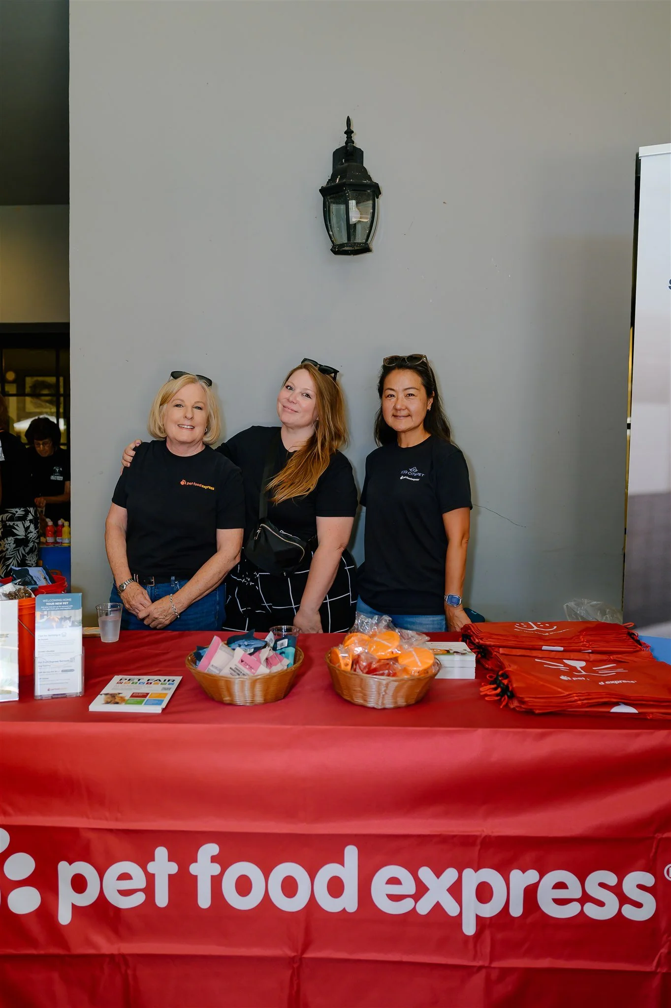 ALP_Wag_Wine_and_Dine_1025.jpg