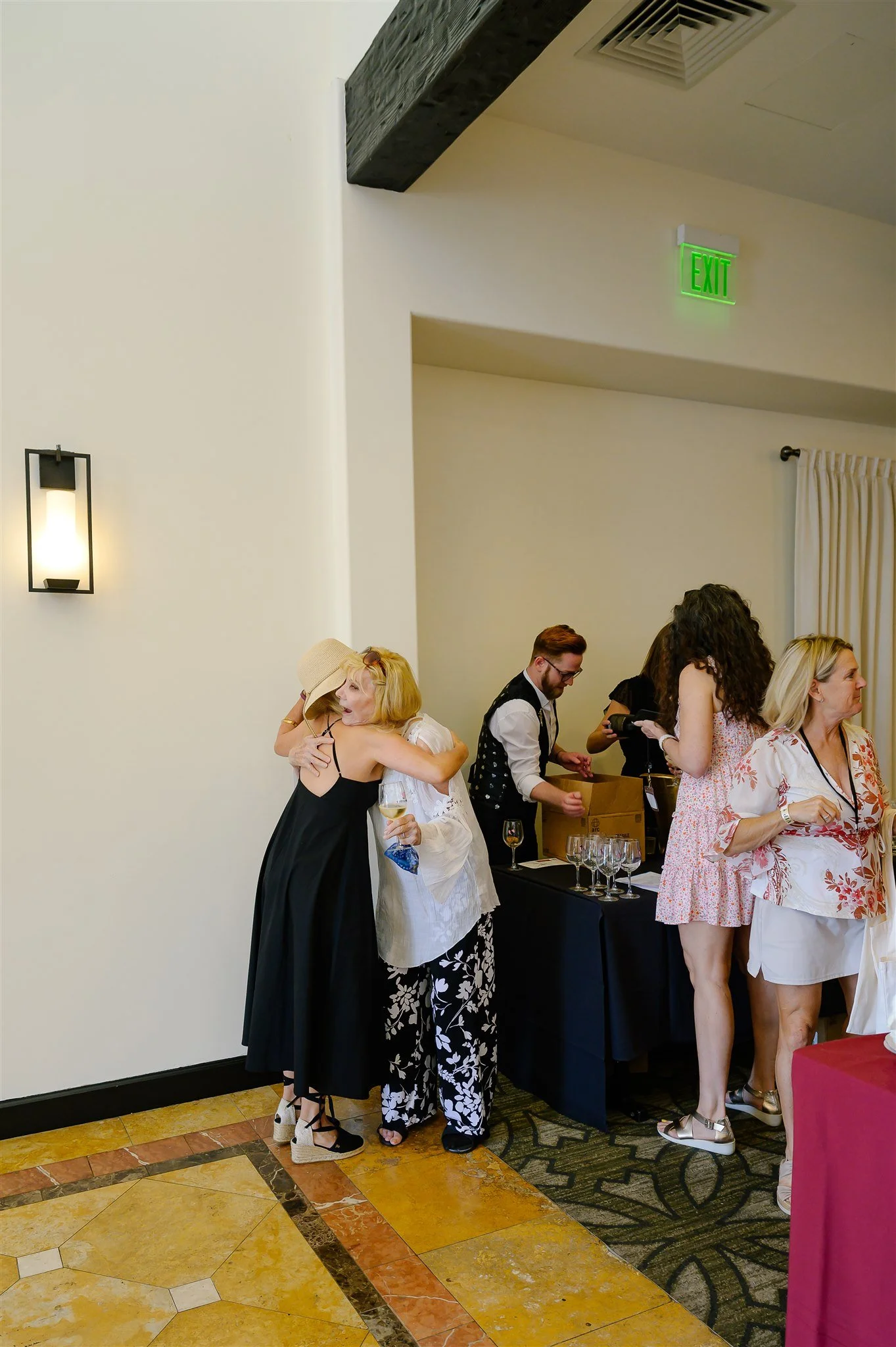 ALP_Wag_Wine_and_Dine_1124.jpg