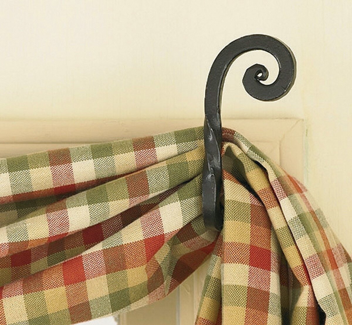 Black Forged Scroll Curtains Hook - Set of 2