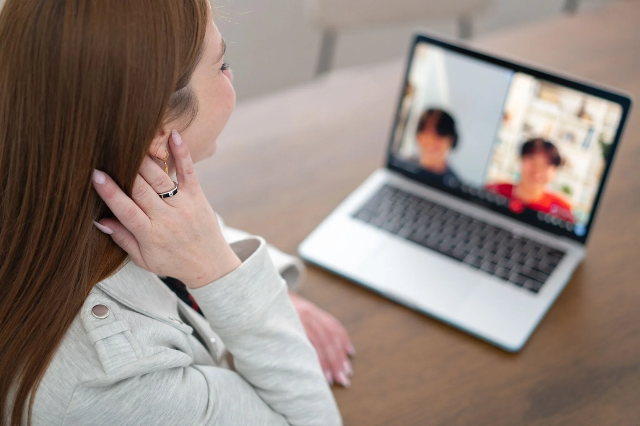 Remote tutor branding photo – Lauren of Victory Prep, simulating virtual session at Remi Studio