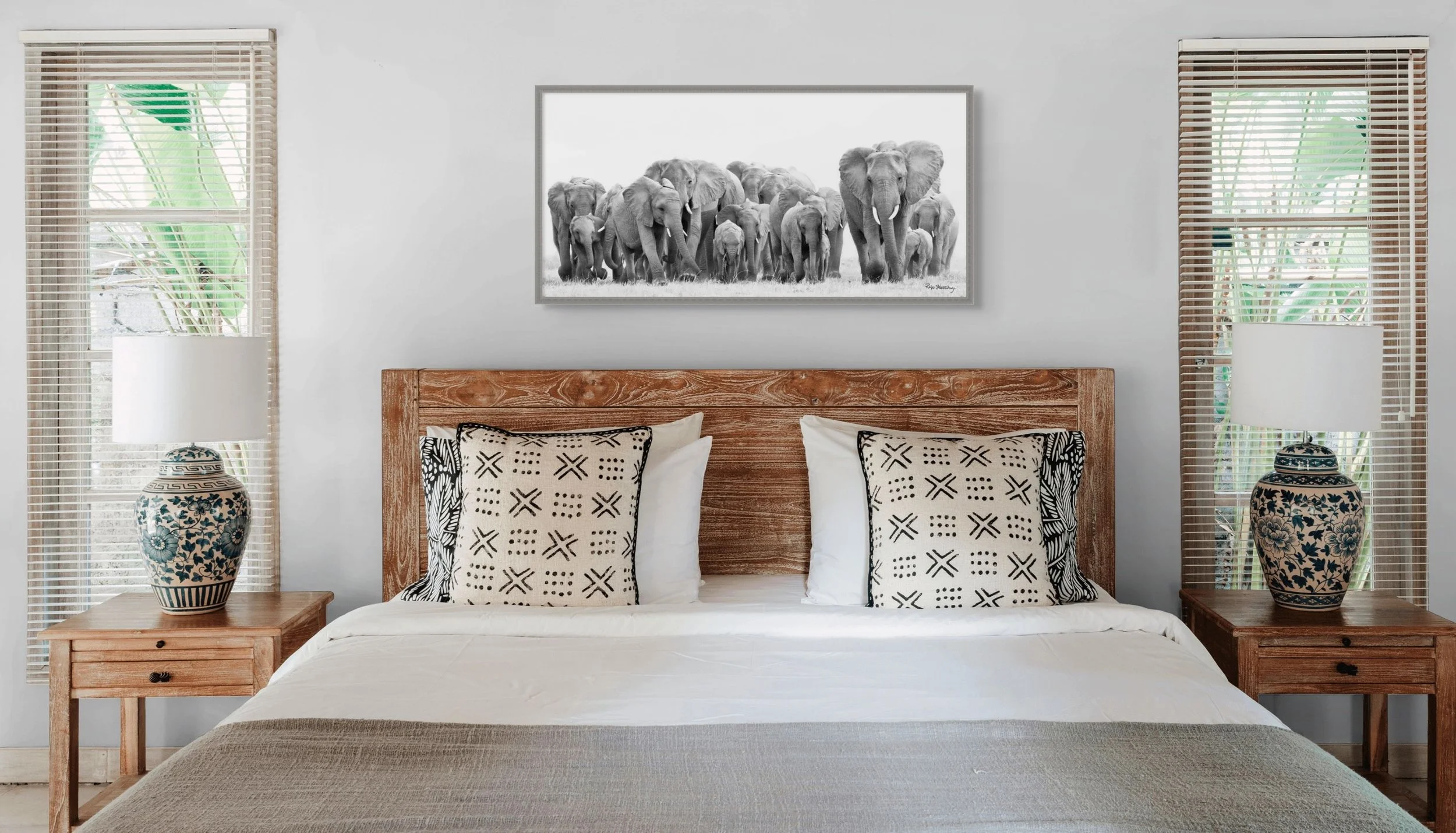 gonarezhou herd towards-custom (1).jpg