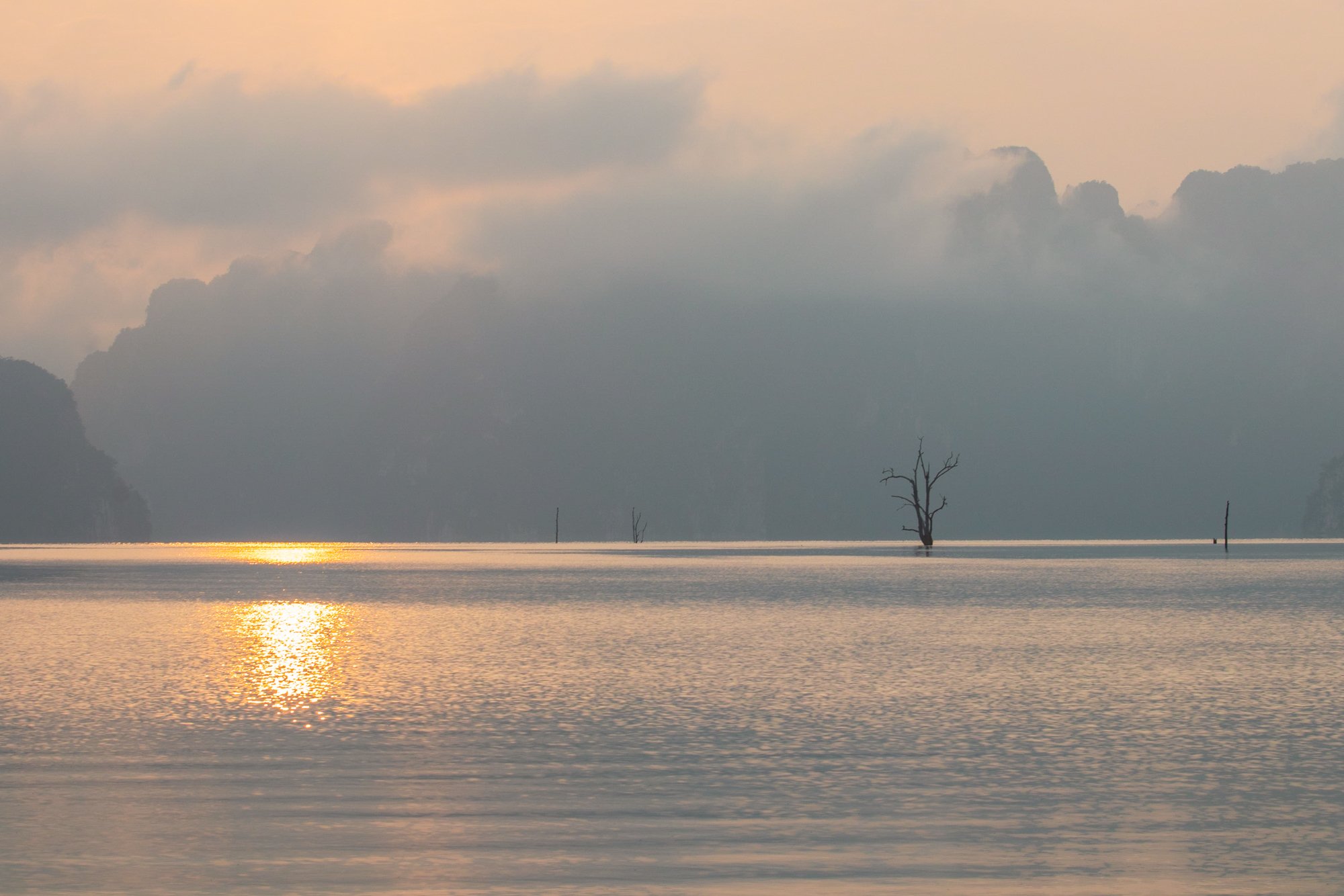 Thai lake 2
