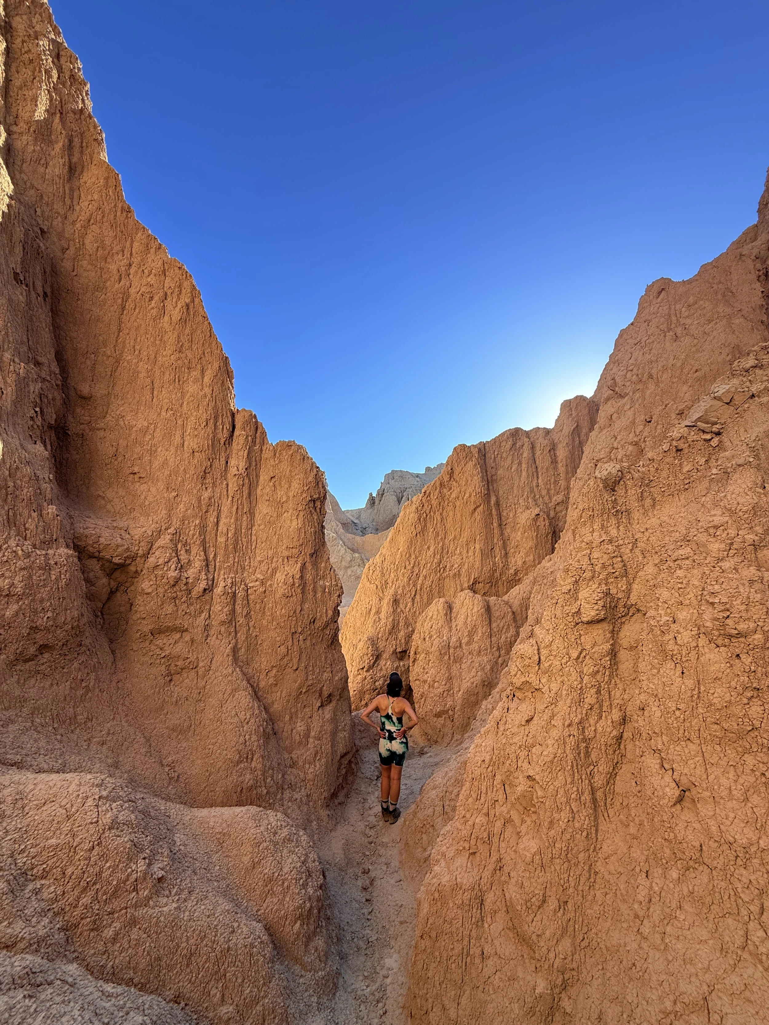 SouthDakotaRoadtrip-Badlands-WindowTrail-NotchTrail-19.jpeg