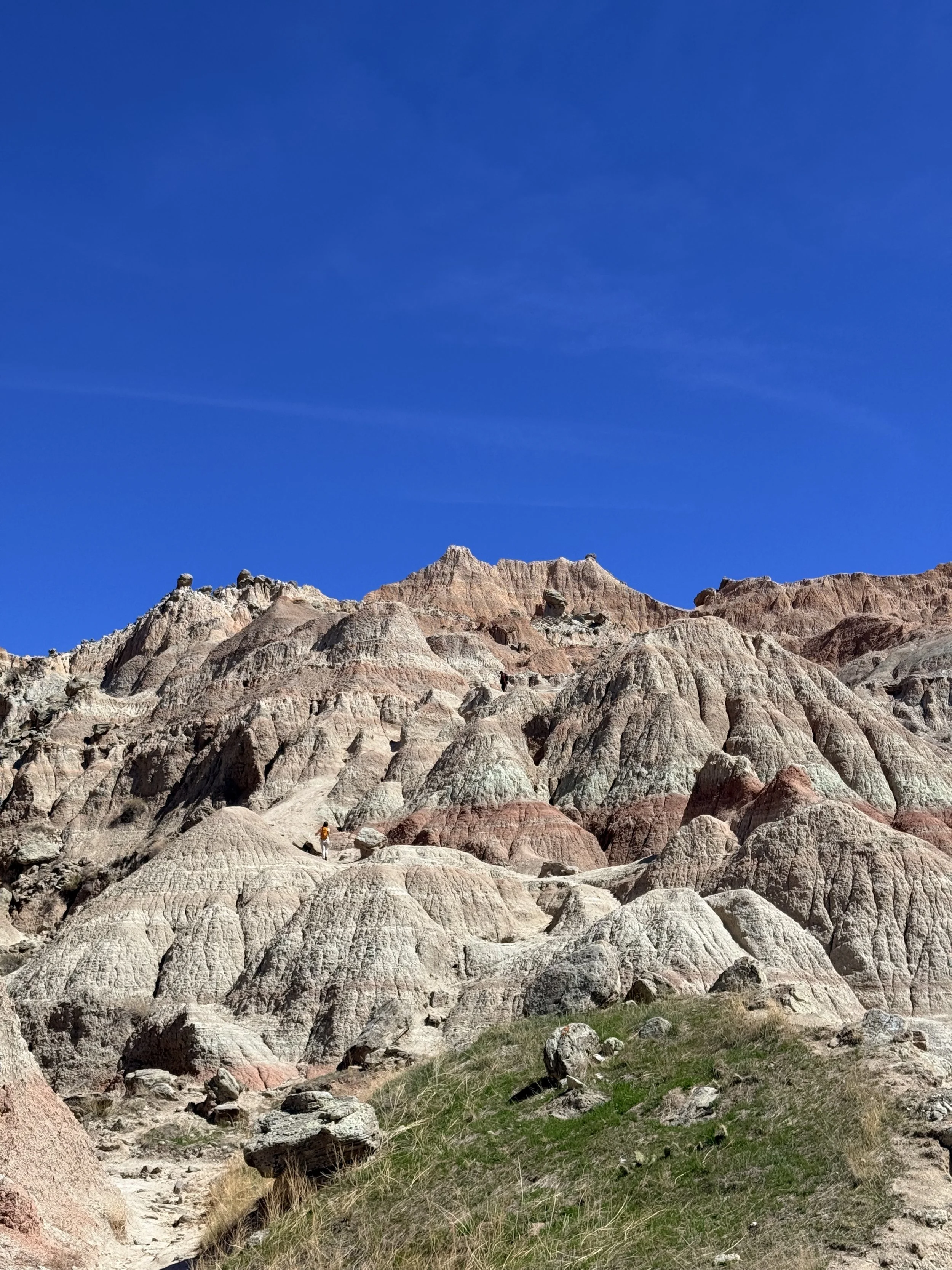 SouthDakotaRoadtrip-Badlands-SaddlePass-2.jpeg