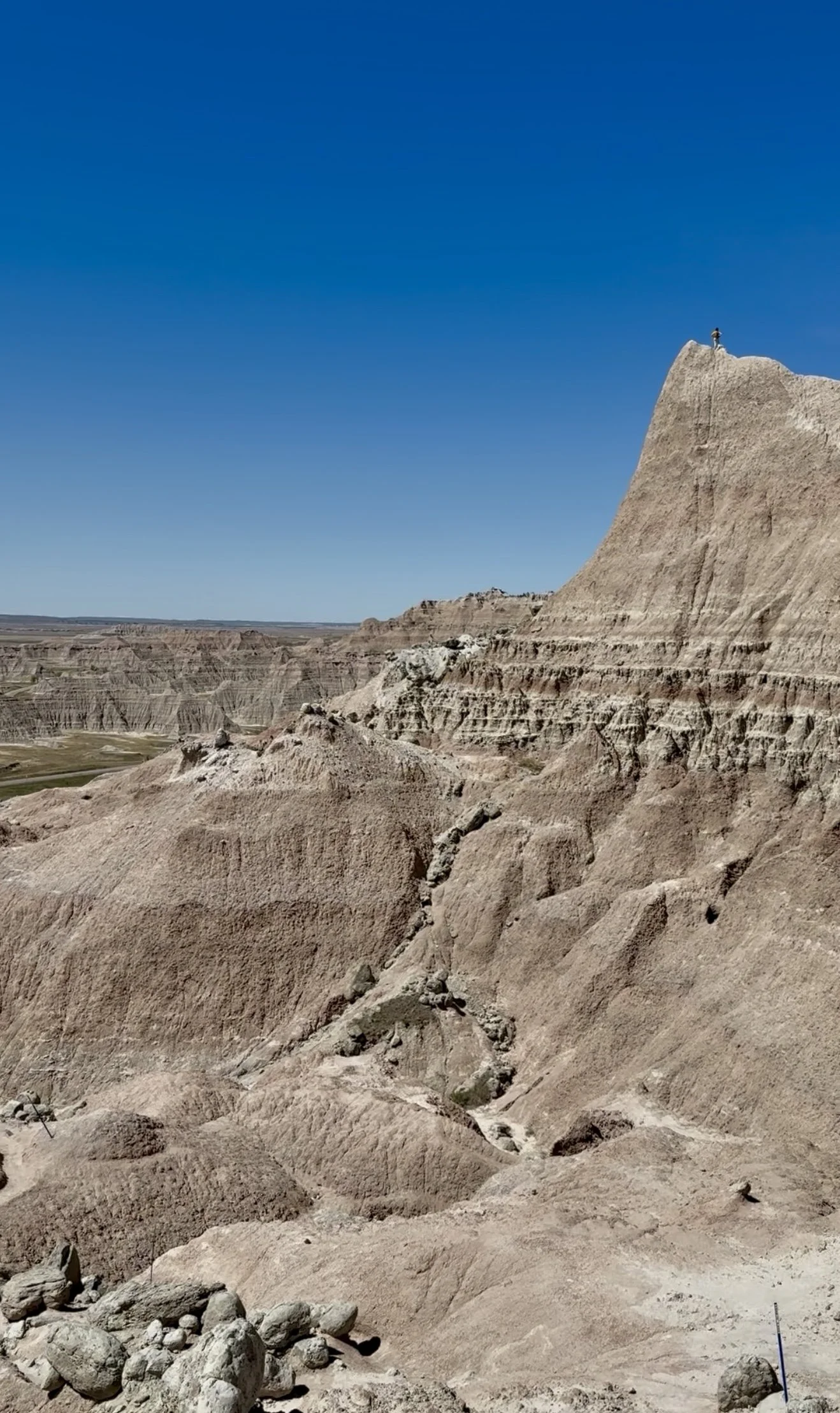 SouthDakotaRoadtrip-Badlands-SaddlePass-CastleTrail-MedicineRootTrail-4.jpg