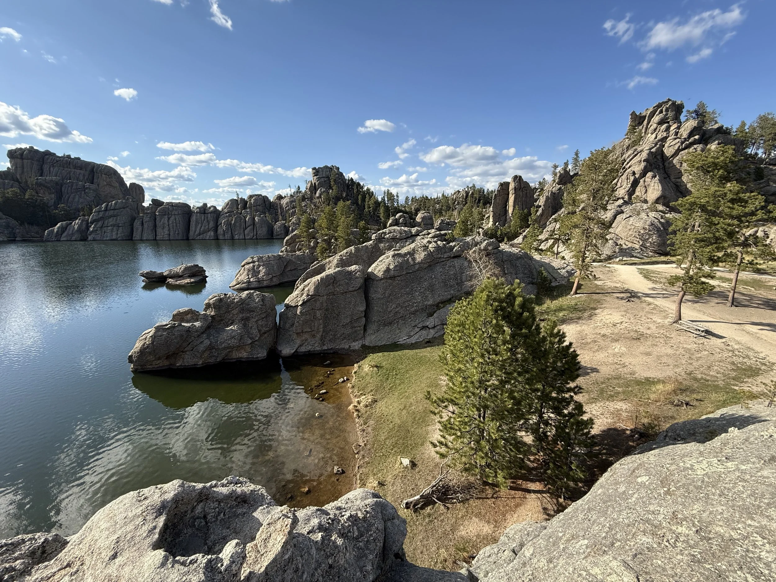 SouthDakotaRoadtrip-CusterStatePark-SylvanLake-LoopTrail-7.jpeg