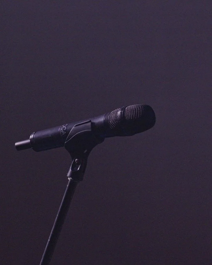 Swipe for some Palm Sunday vibes 👉