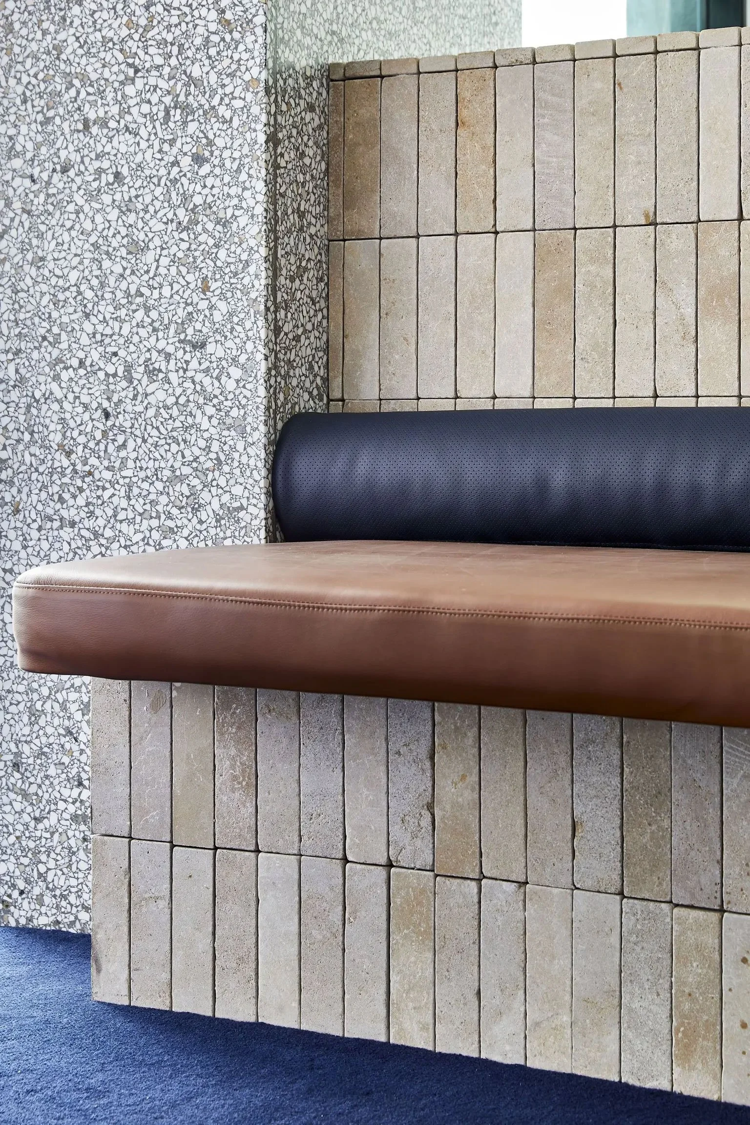 Mesa:Saint Ambrose Tumbled Brick Mix 1.jpg