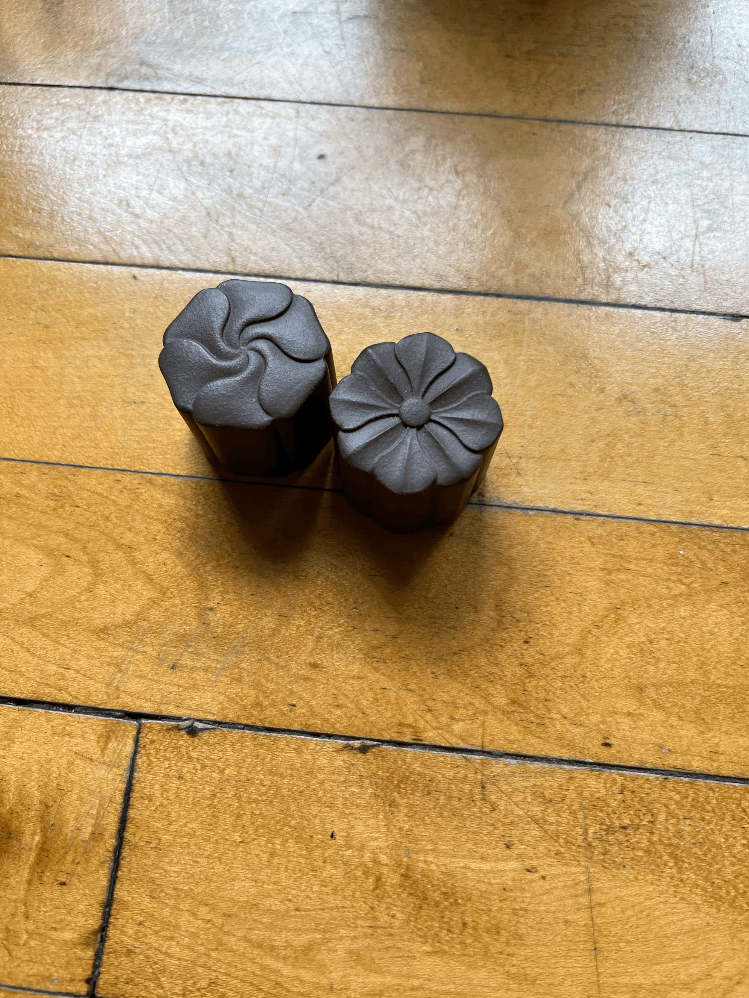 Zisha Lid Rest