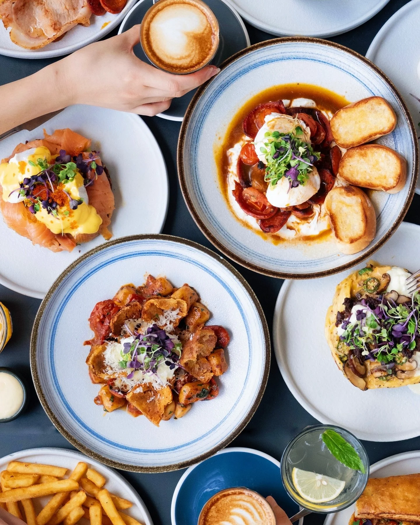 Wake up for bunch @leafcafeco 🤗

#leafcafe