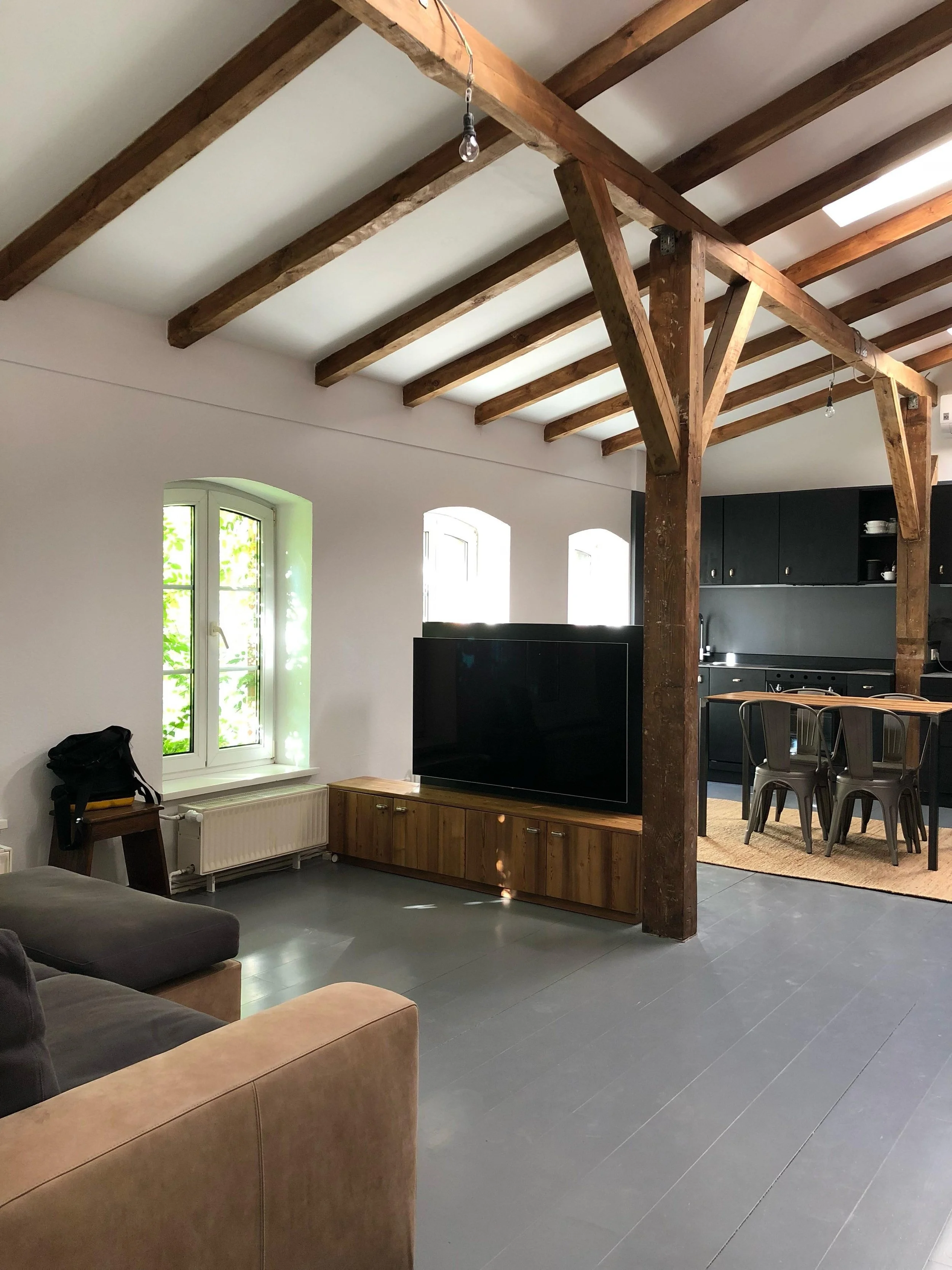 WhatsApp Image 2025-04-08 at 15.42.59 (1).jpeg