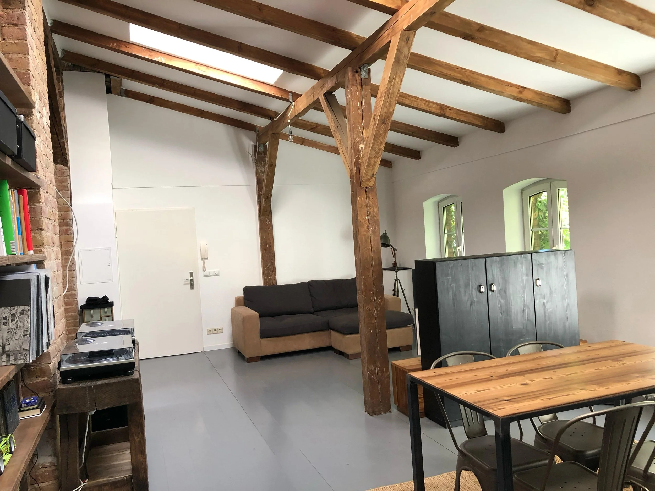 WhatsApp Image 2025-04-08 at 15.42.59.jpeg