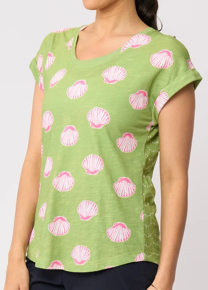 CTP15143_Keep_Clam_Foil_Women_Clothes_ROLE_MODEL_TEE_9401106600148_2.webp