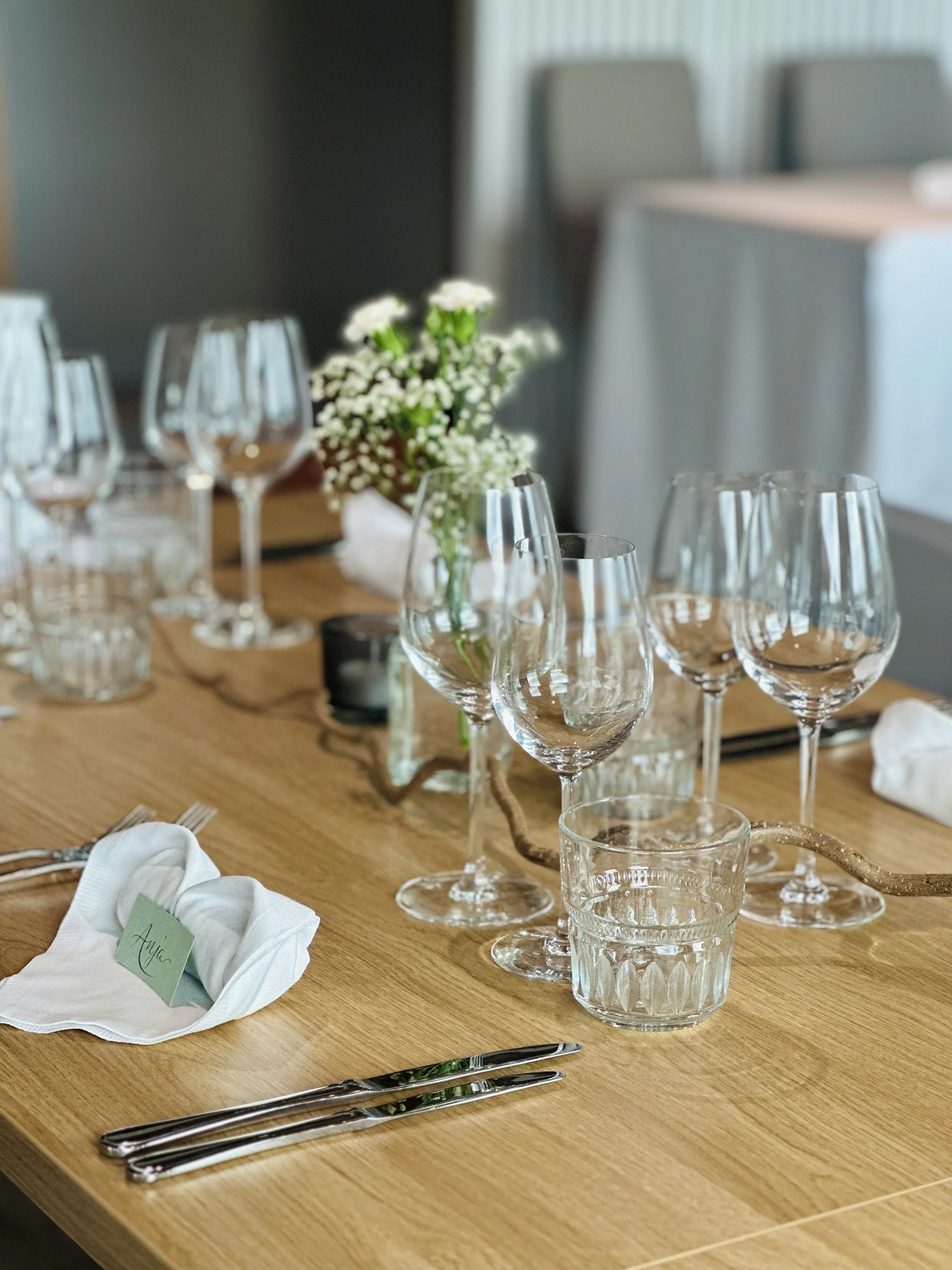 Syntymäpäiväjuhlien kattaus Marina Vistassa