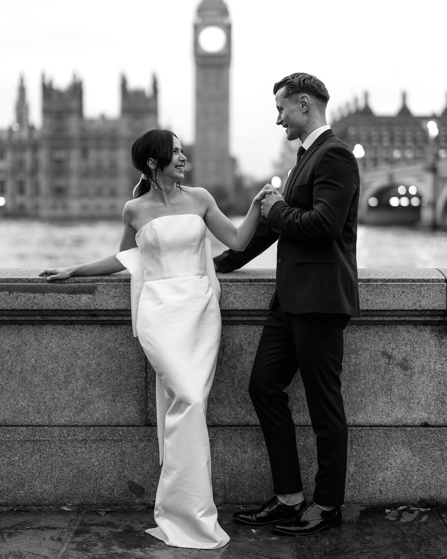 Imagine this, you&rsquo;re a couple, deeply in love, seeking an intimate elopement amidst the London&rsquo;s skyline. 

Beautiful Westminster Bridge 🤍

Models- @mrs.dravniece @dravs.t 
Hair- @glow_occasionhair 
MUA- @emilychantal_mua 
Dress- @bae.sp