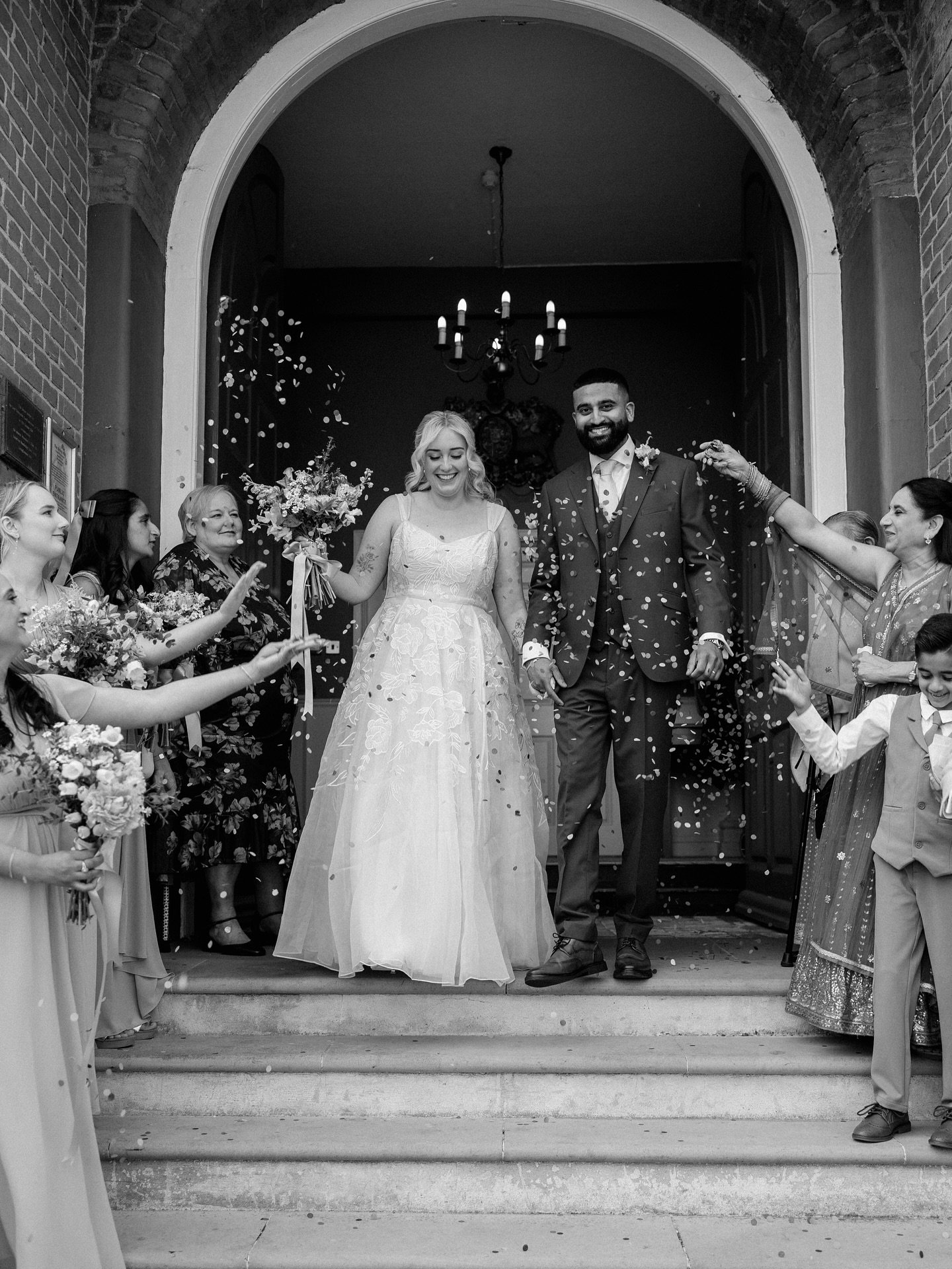 A moment for the confetti 🤍 

A beautiful day in Woodbridge with Ellie &amp; Janak for Part 1 of their wedding celebrations @ellie.stella.turner 

#suffolkweddingphotographer #woodbridgewedding #eastangliaweddings #justmarried #naturalweddingphotogr