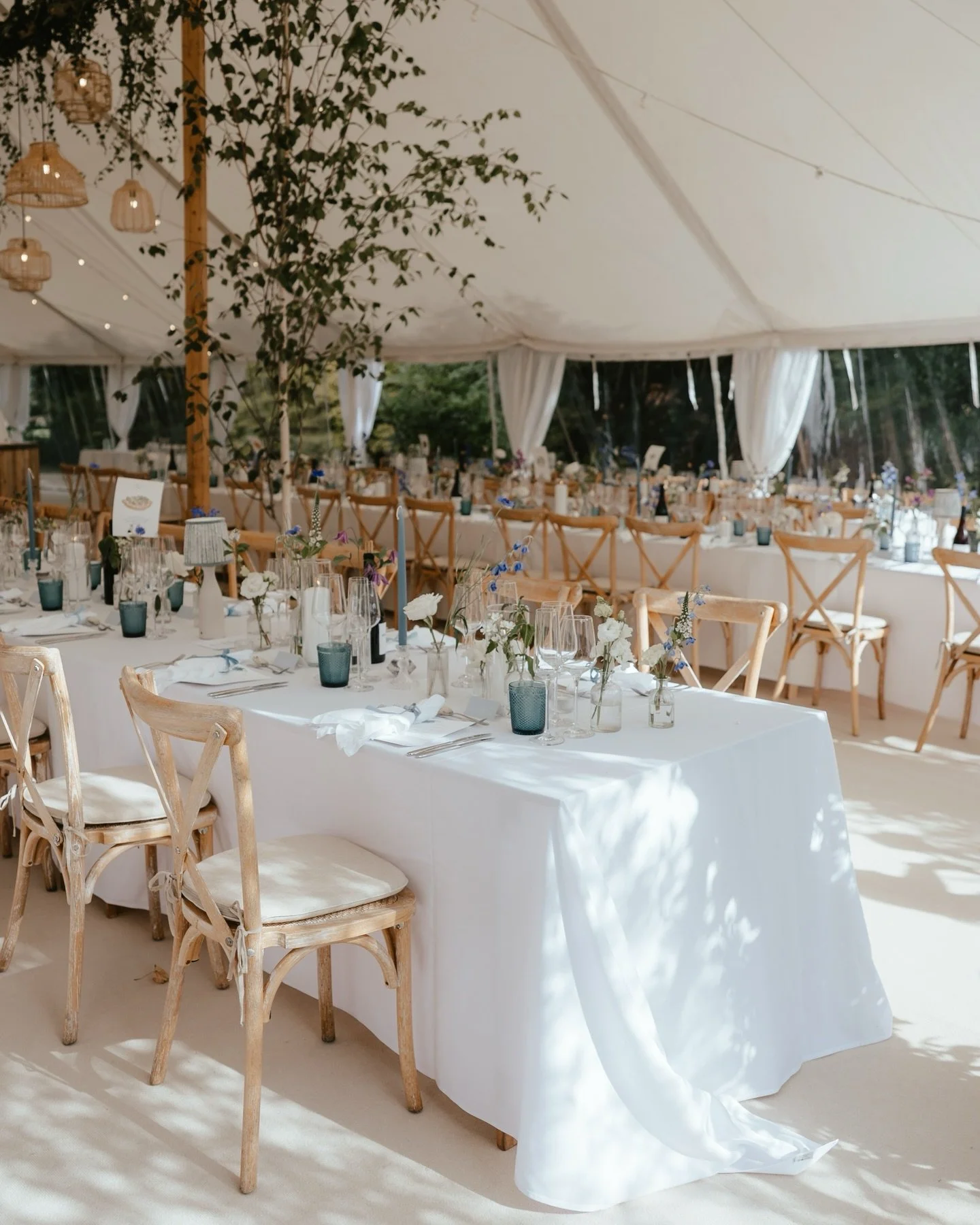 A moment for the marquee and all the beautiful details 🩵

These are the parts of the wedding day I love. The space, the atmosphere, the thoughtful touches that tie everything together. 

Storytelling Wedding Photographer 

@livlambourn @conorkeating