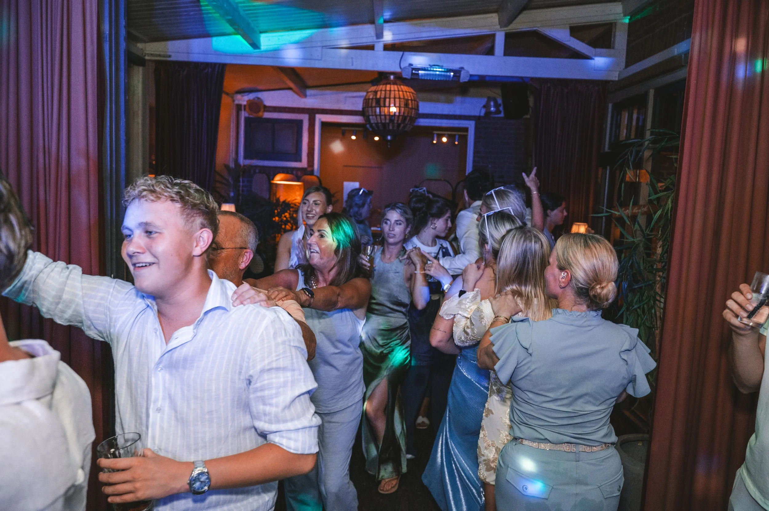 R&B-YOU+WE-love-19-07-2025-329.jpg