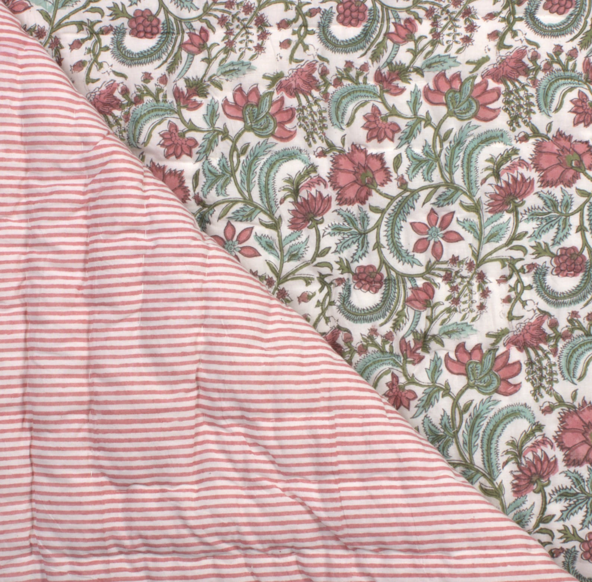 Hand-sewn cotton bed quilt, €104