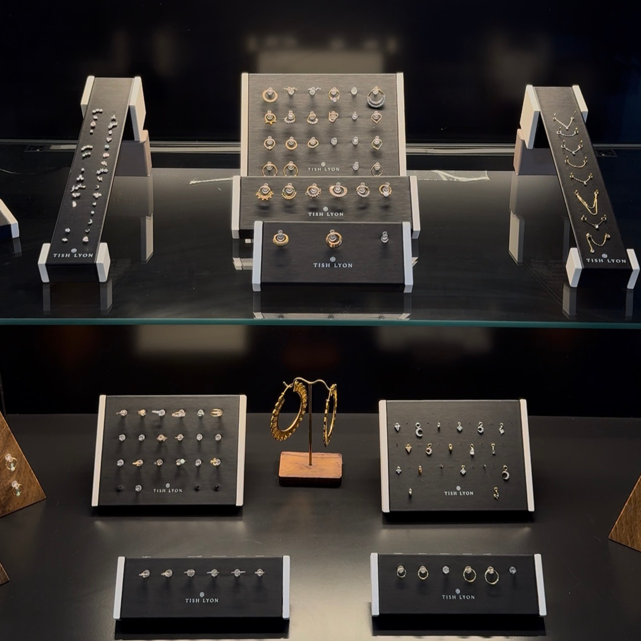 jewellery 2.png