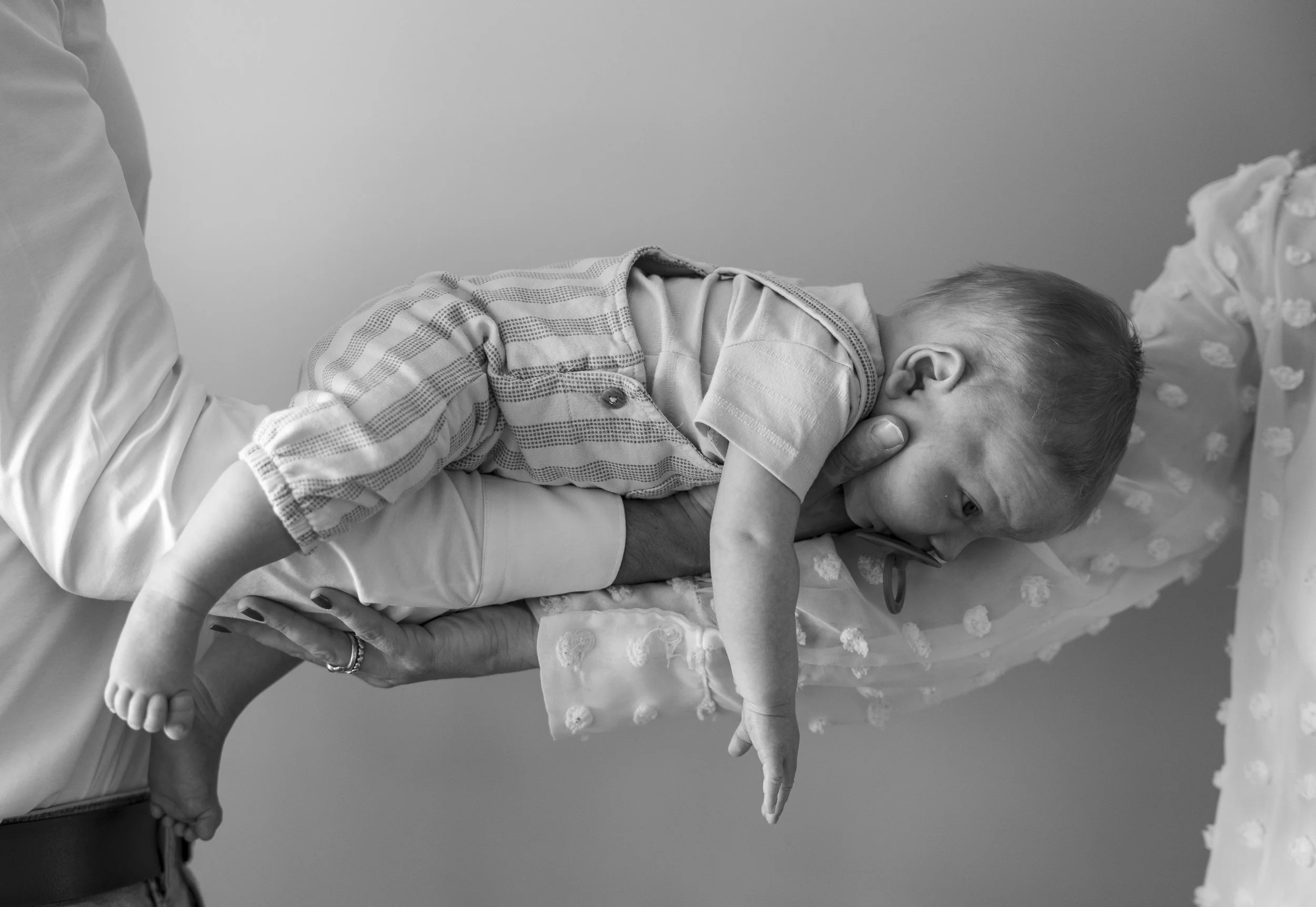 NewbornLifestyleJames-31.jpg