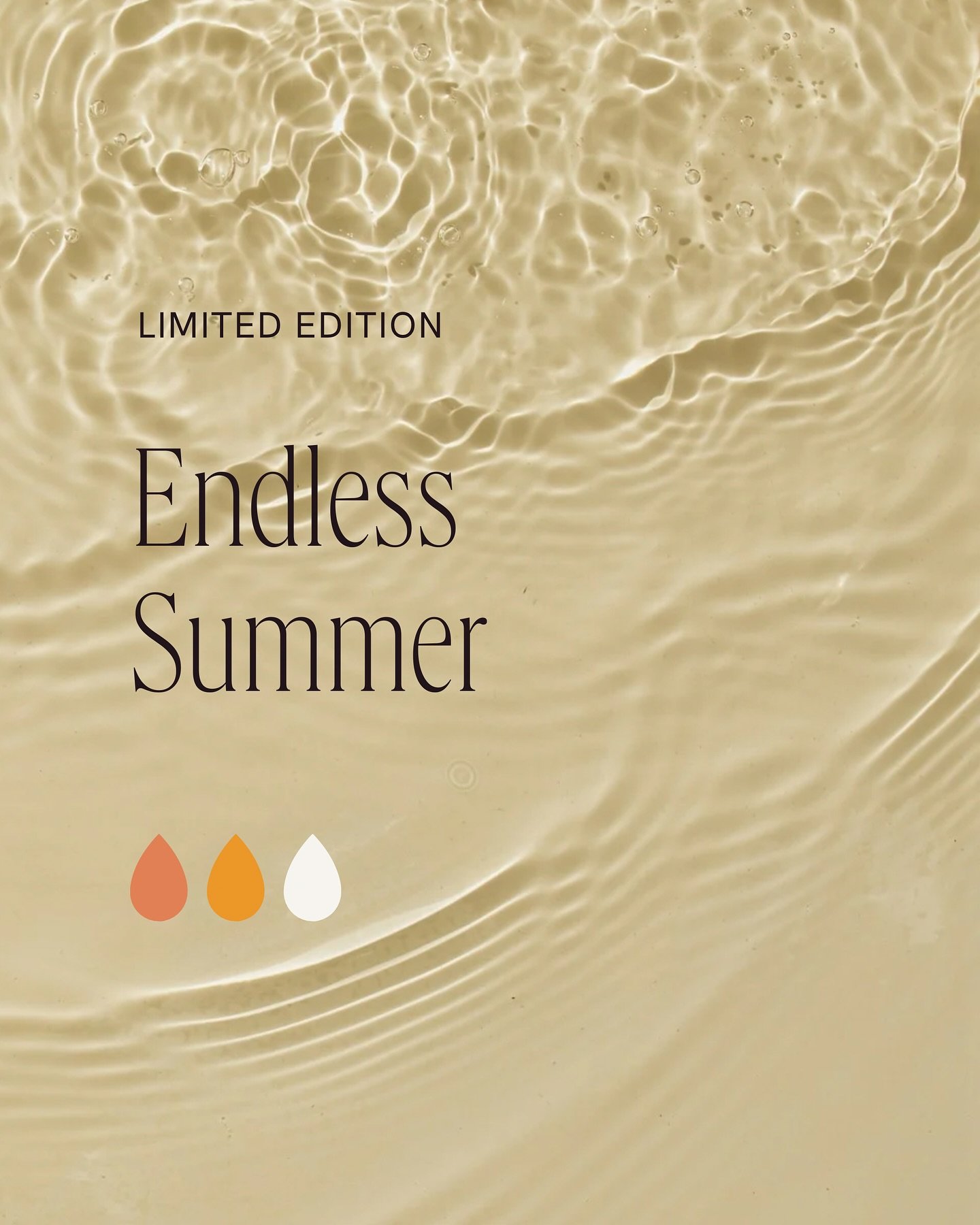 It may be raining cats and dogs out there, but Summer has already started in our home. This blend is absolutely delightful, bringing good vibes and a refreshing breeze into our space and mood 😌

Endless Summer is a Limited Edition blend, which means