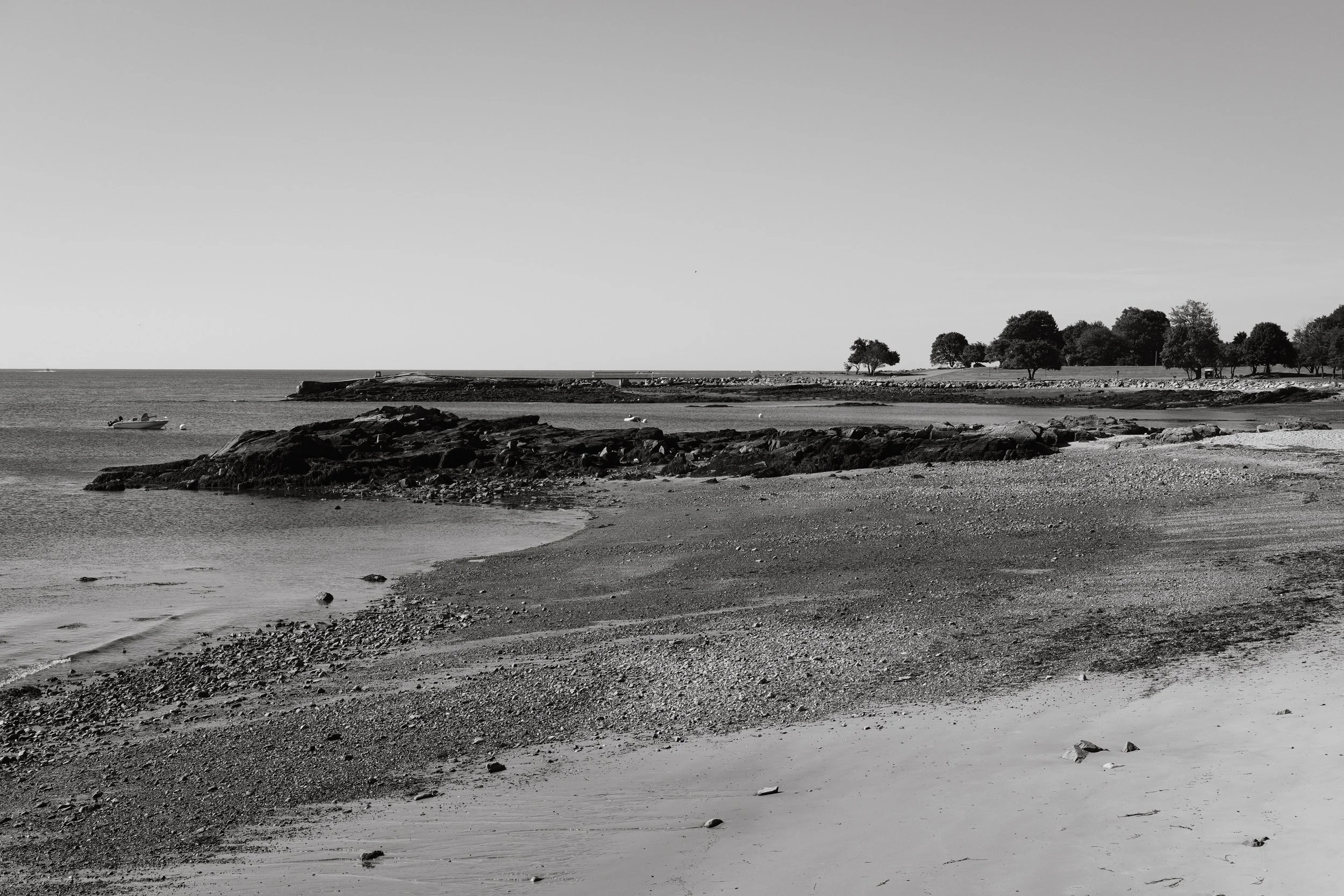 portsmouth-beach-bw.jpg