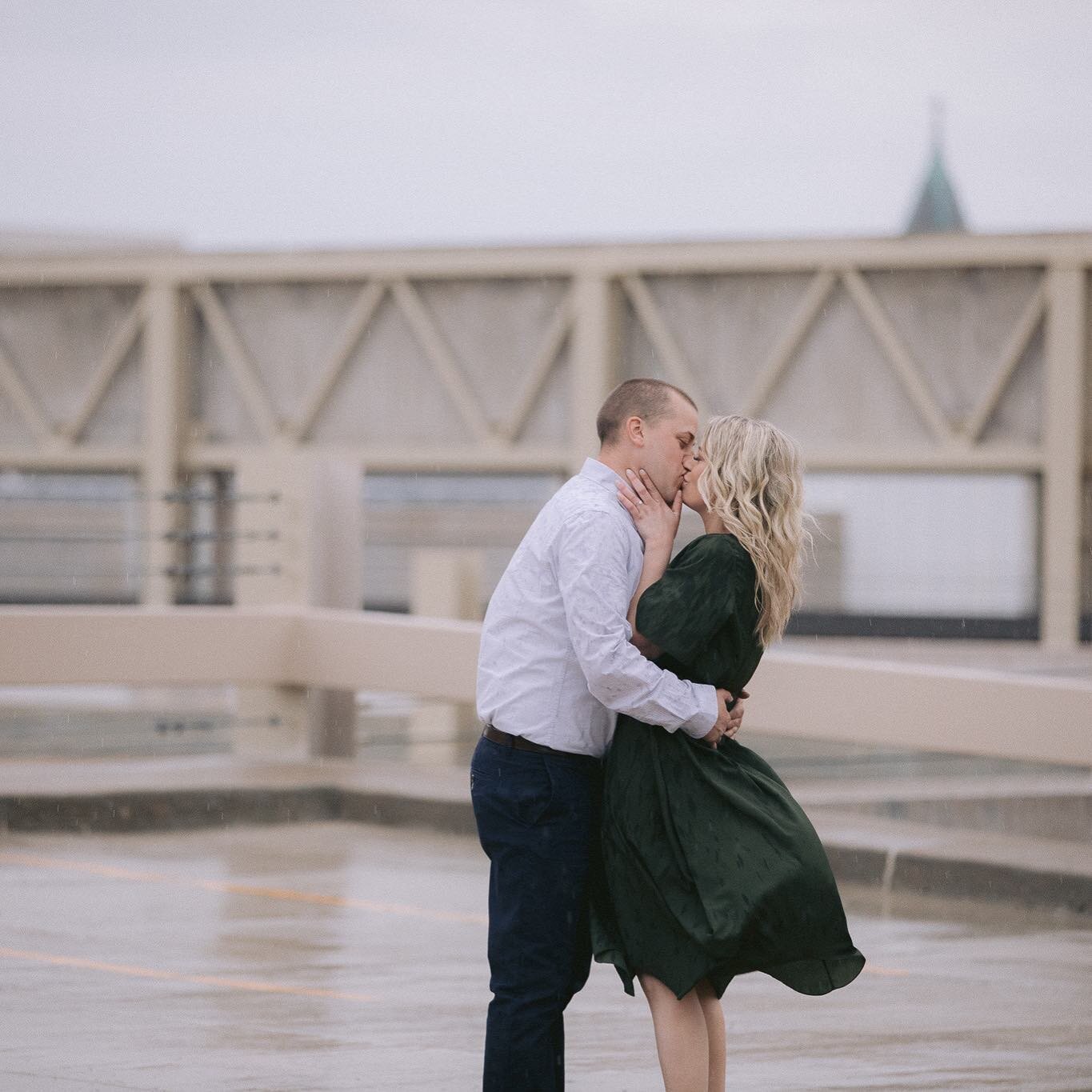 When it rains on your engagement session, you dance in it.
.
.
.
.
.
.
.
.
#desmoinesweddingphotographer #dancingintherain #desmoines #iowaweddingphotographer #catchdesmoines #canon #theknot #lookslikefilm #flashesofdelight #shesaidyes #desmoines #en
