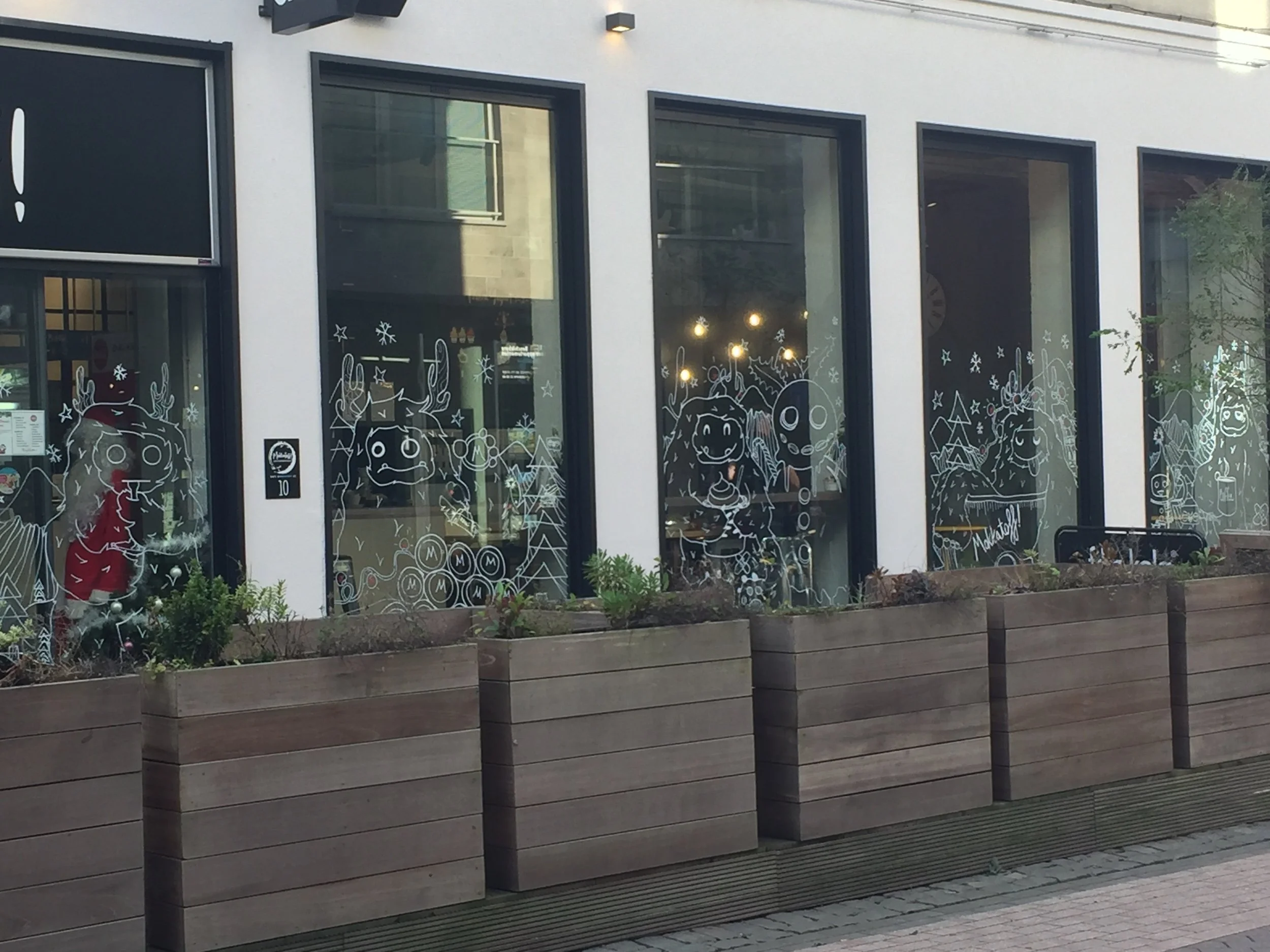 Christmas window art for Mokkatoff