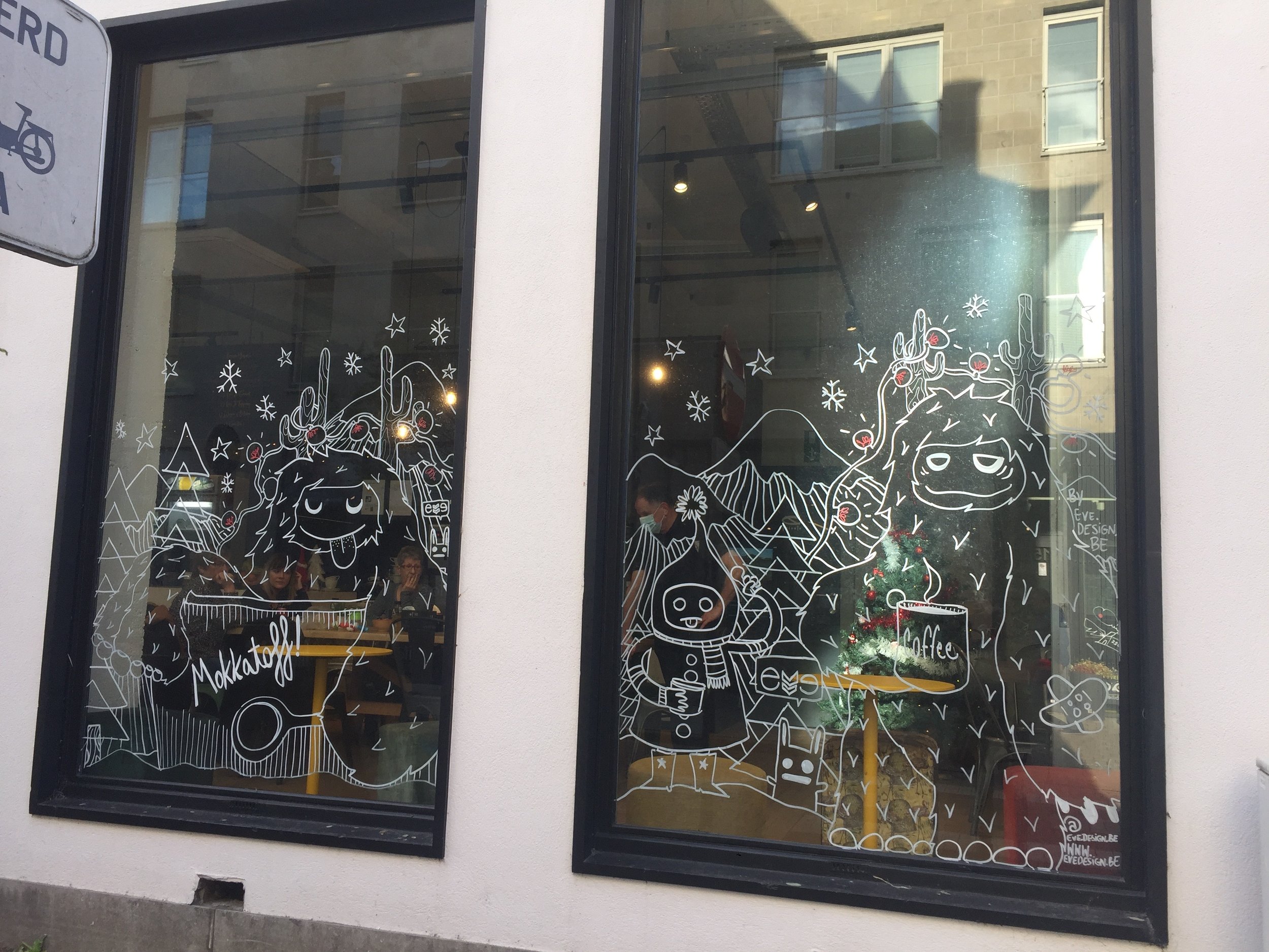 Christmas window art for Mokkatoff