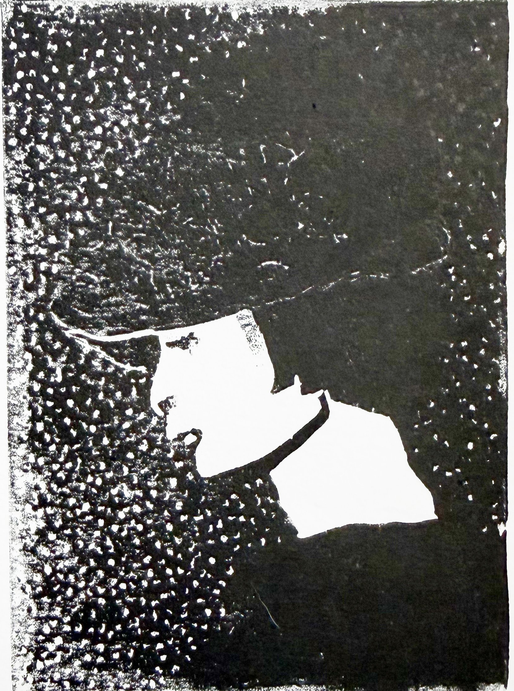 A girl in a hat
linogravure 2.5 x 3.5