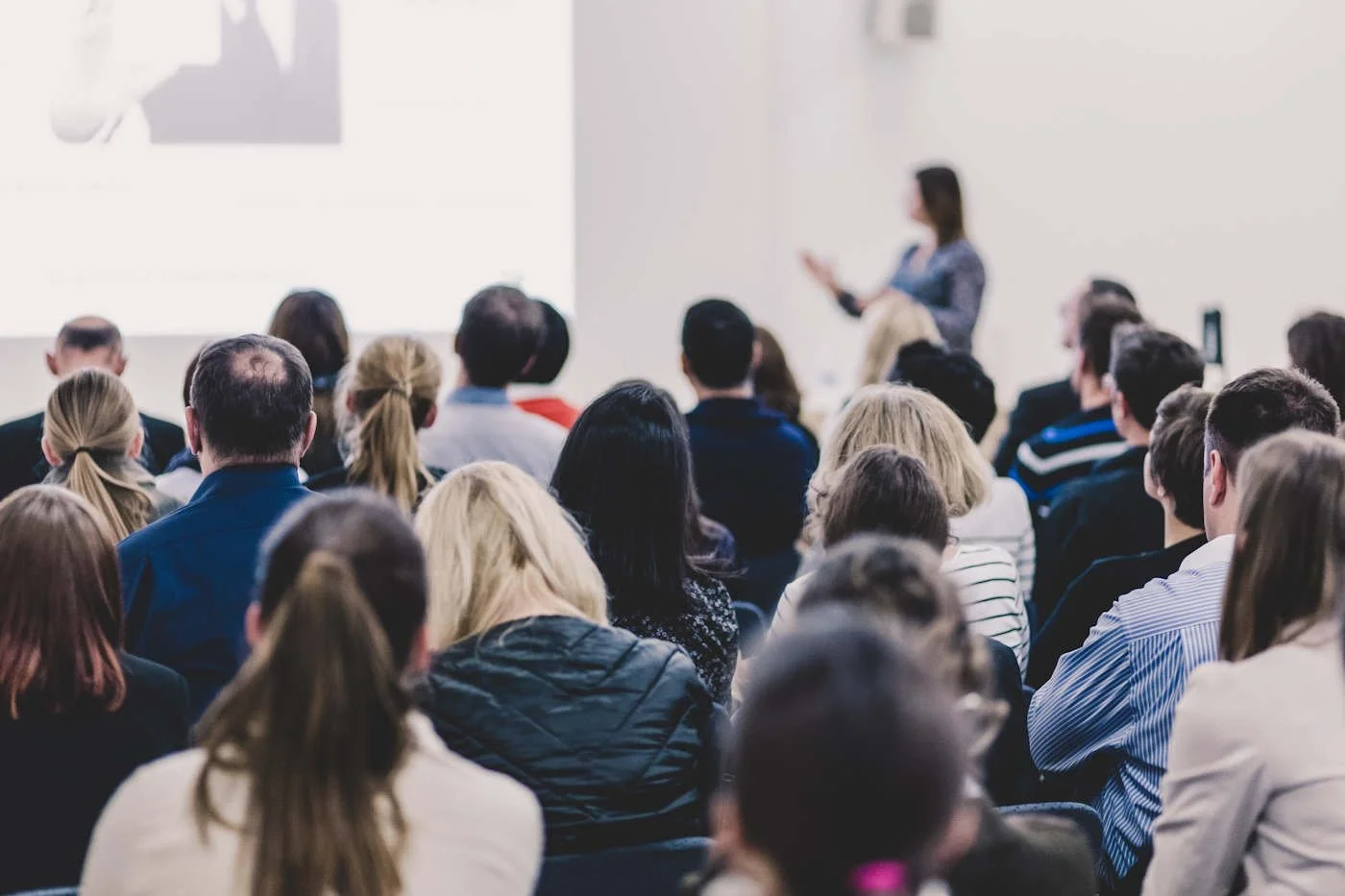 Seminare &amp; Konferenzen