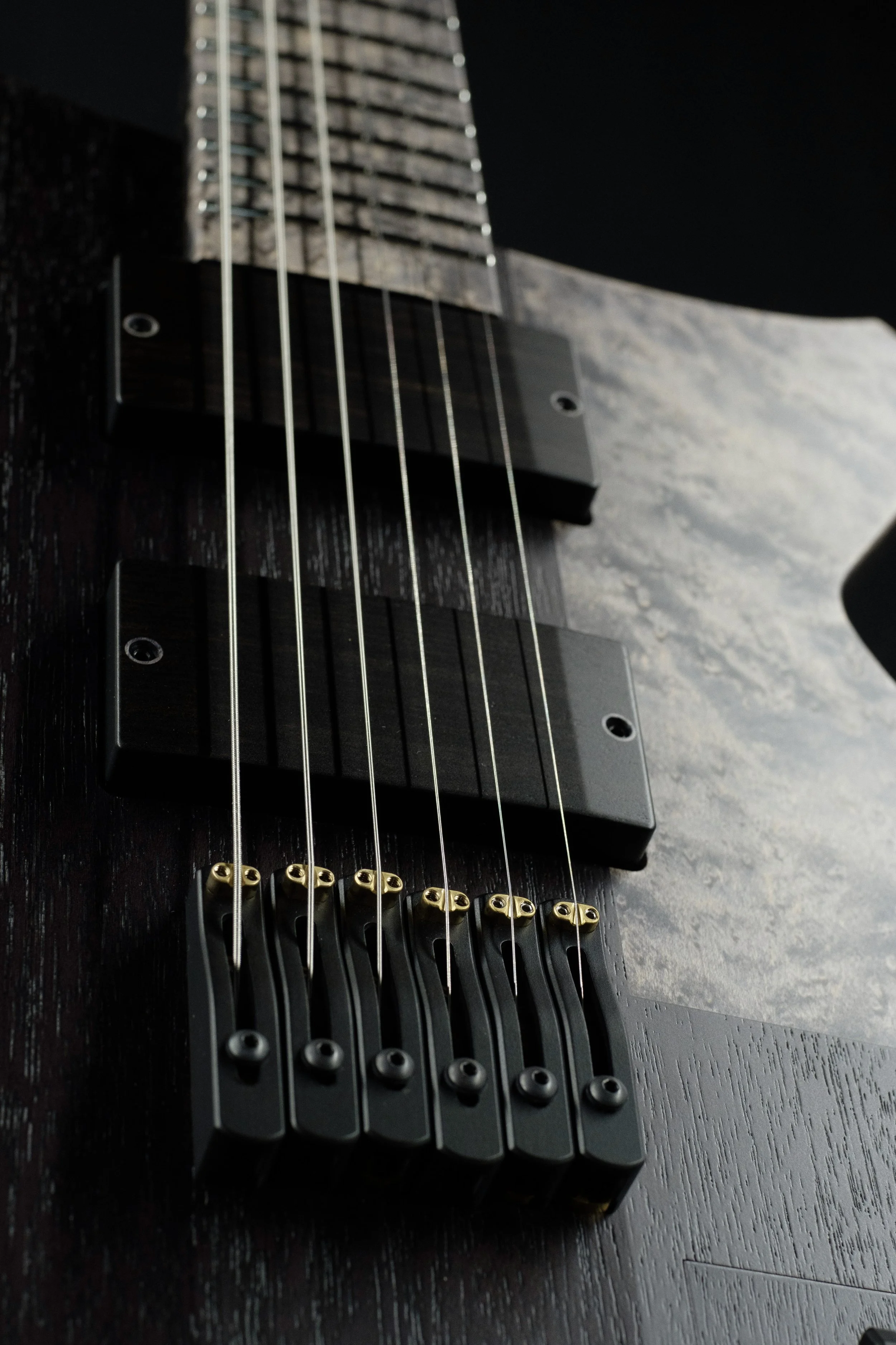 Padalka-guitar-supreme-6-black-white-front-bridge.jpg