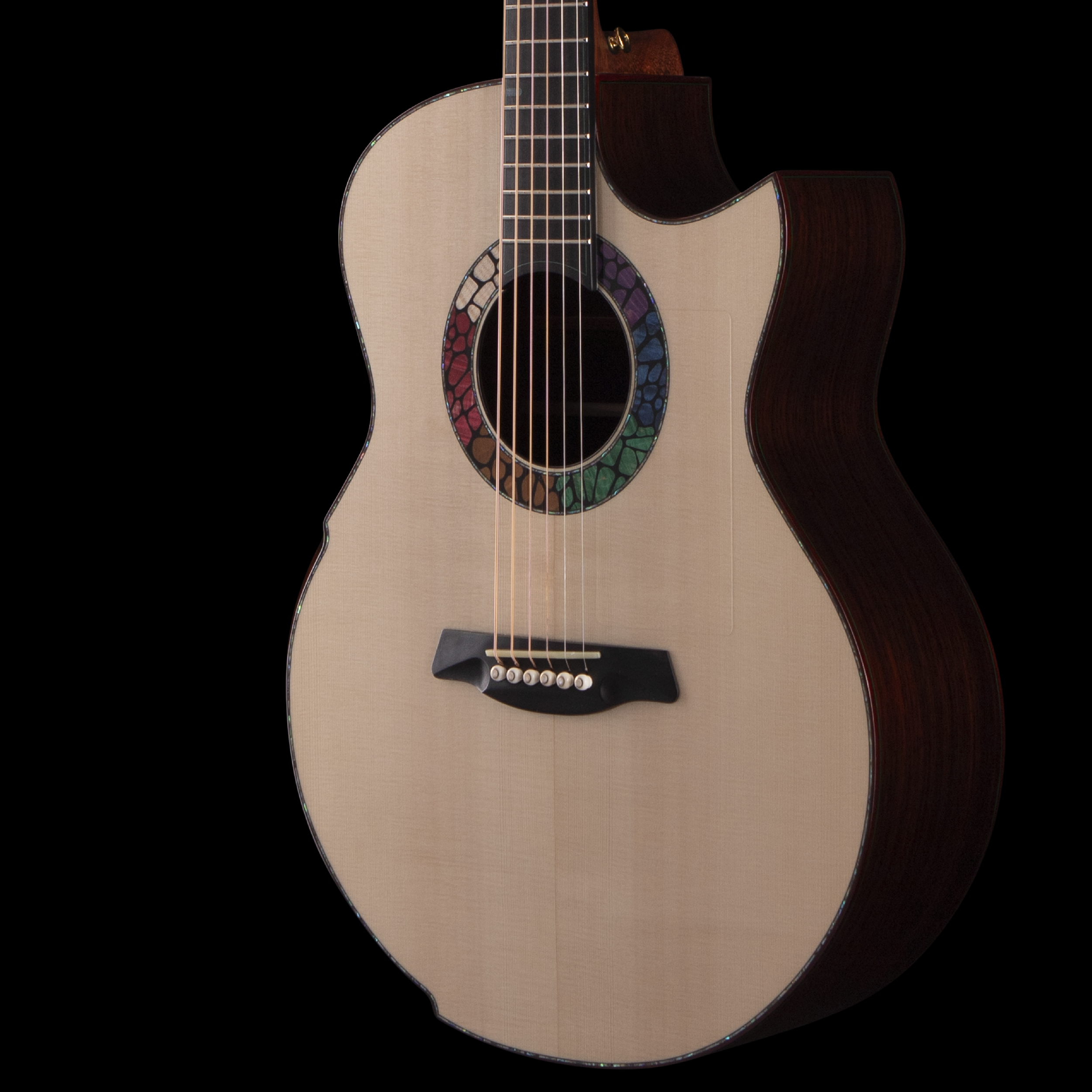 enTour 2026 Hozen Guitars Blue Label 329 - Body Front.png