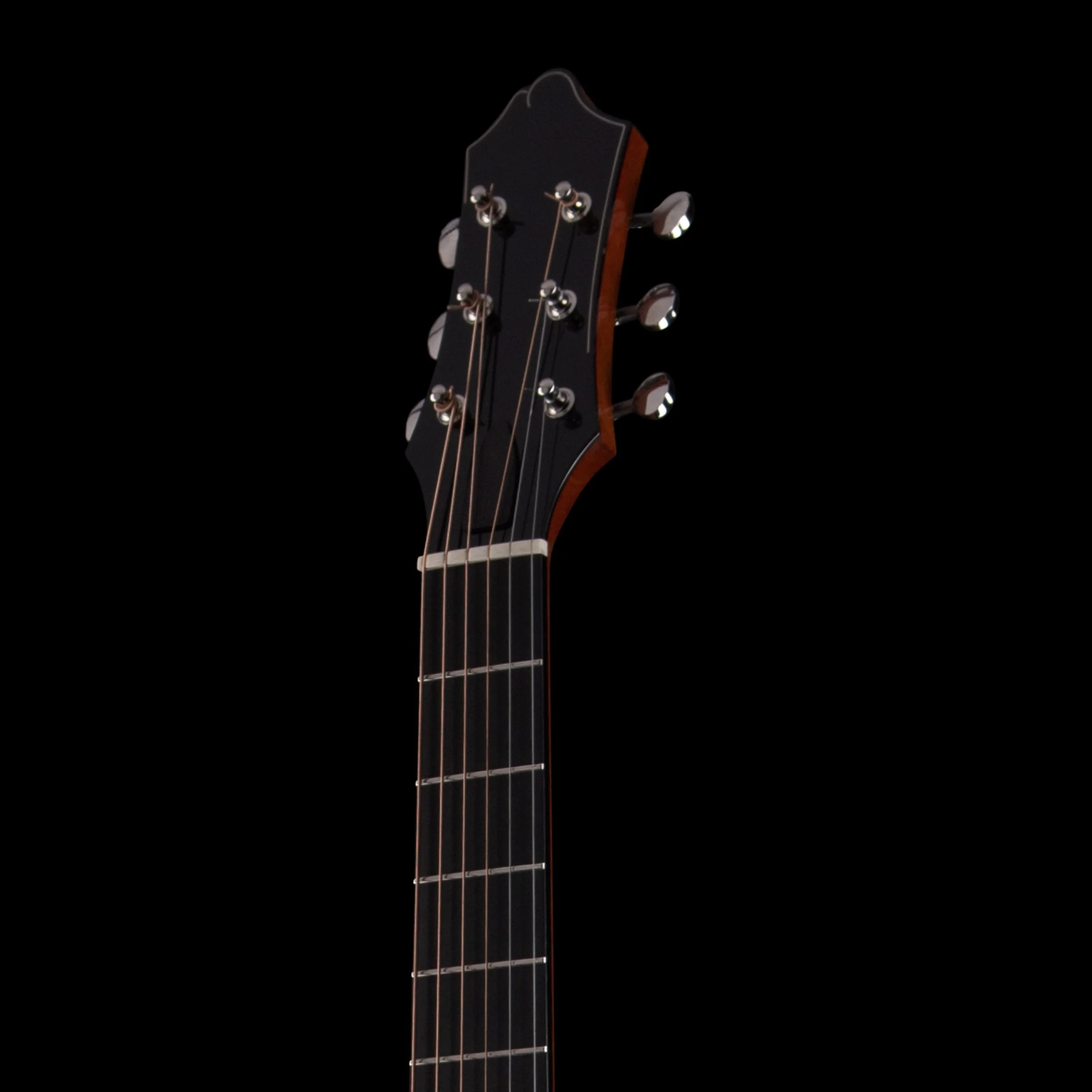 galloup-guitars-g6c-koa-headstock-front-bgs-entour-2025.jpg