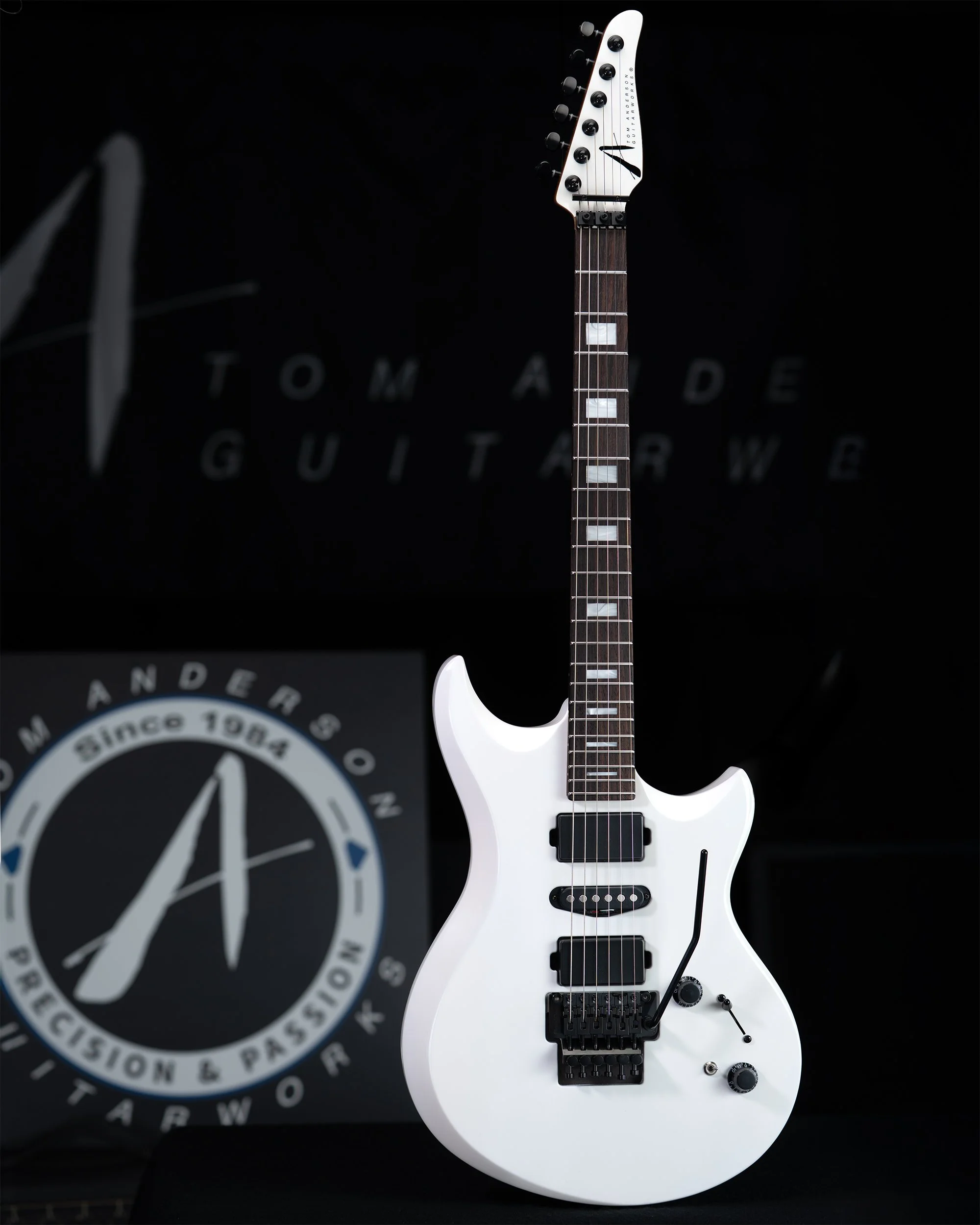 Anderson_Direwolf_Arctic White-Full Front.jpg