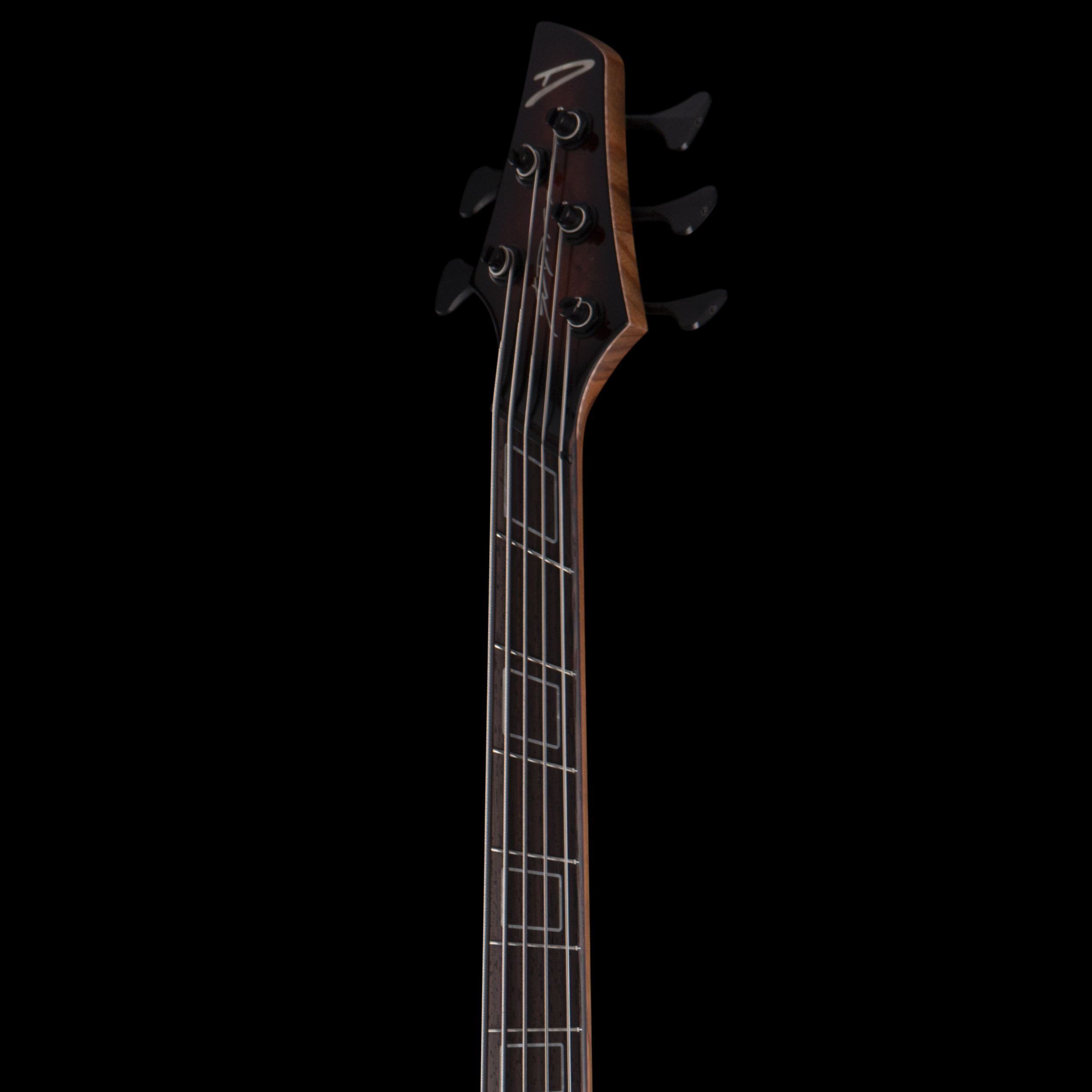 enTour 2026 Dingwall Bass Z3 - Headstock Front.png