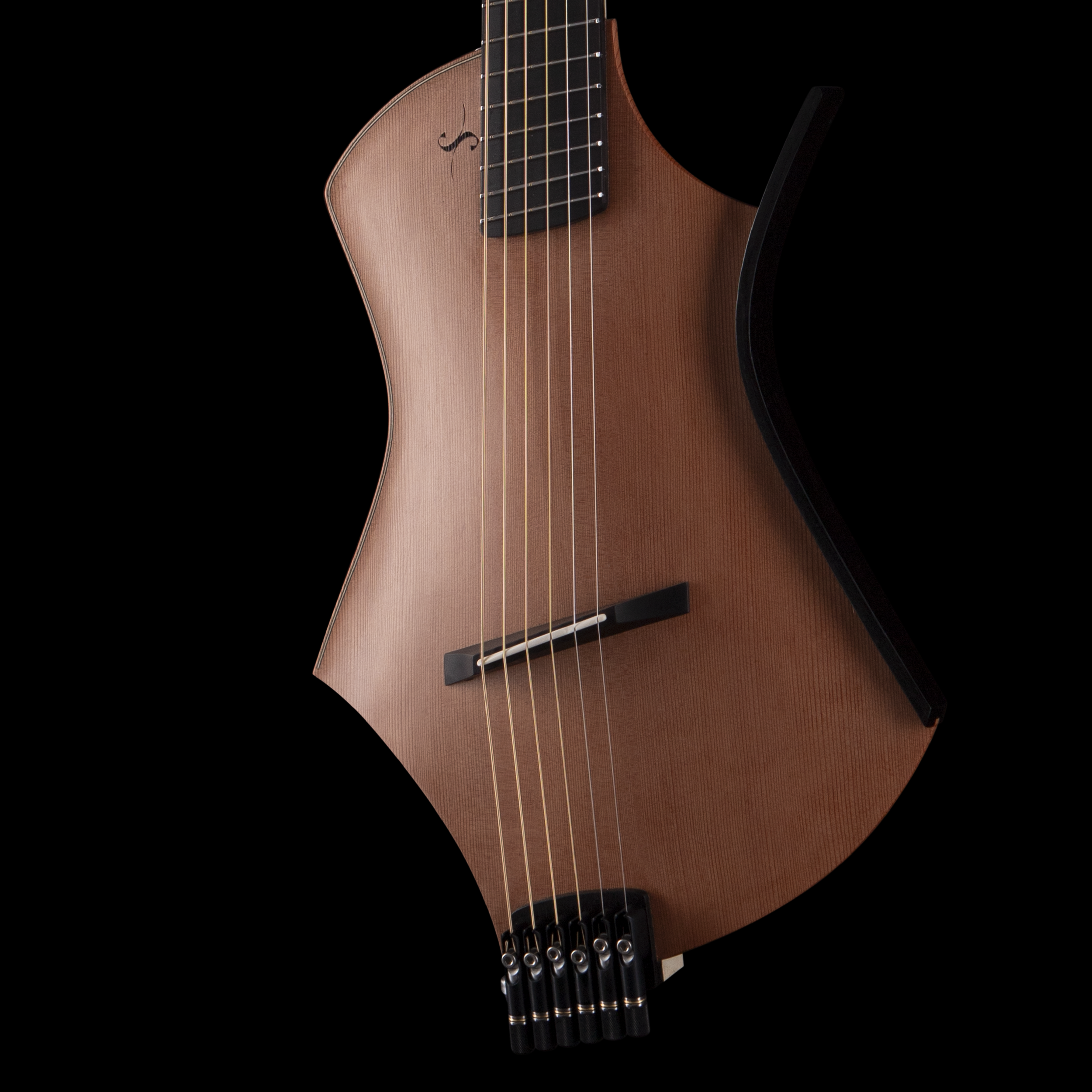 entour 2026 Sankey Electric Feather ATCF - Body Front.png