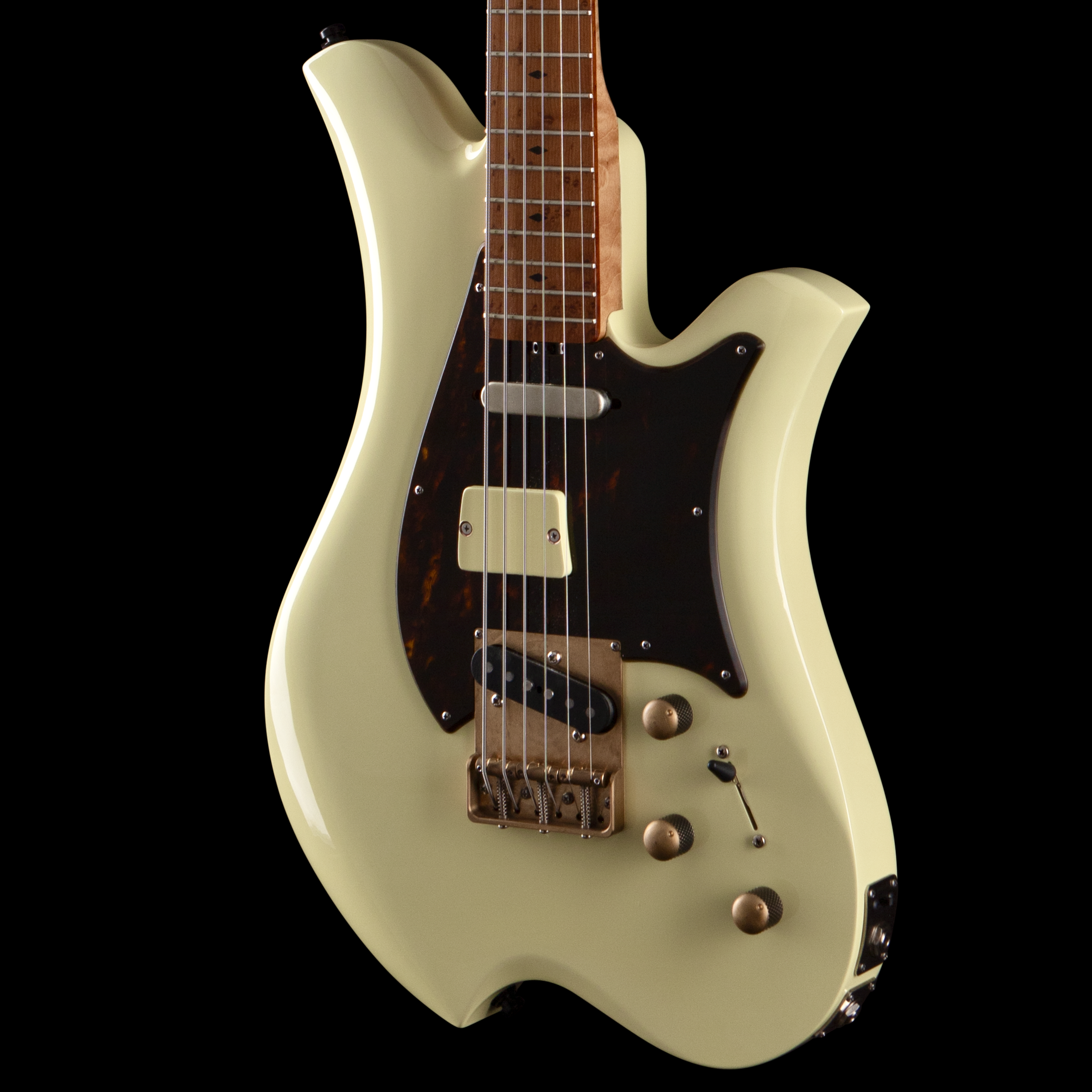 enTour 2026 Bacci Guitars Leonardo Baritone - Body Front.png